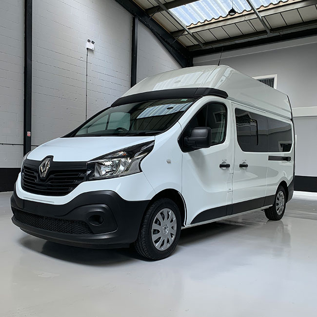 renault trafic high top