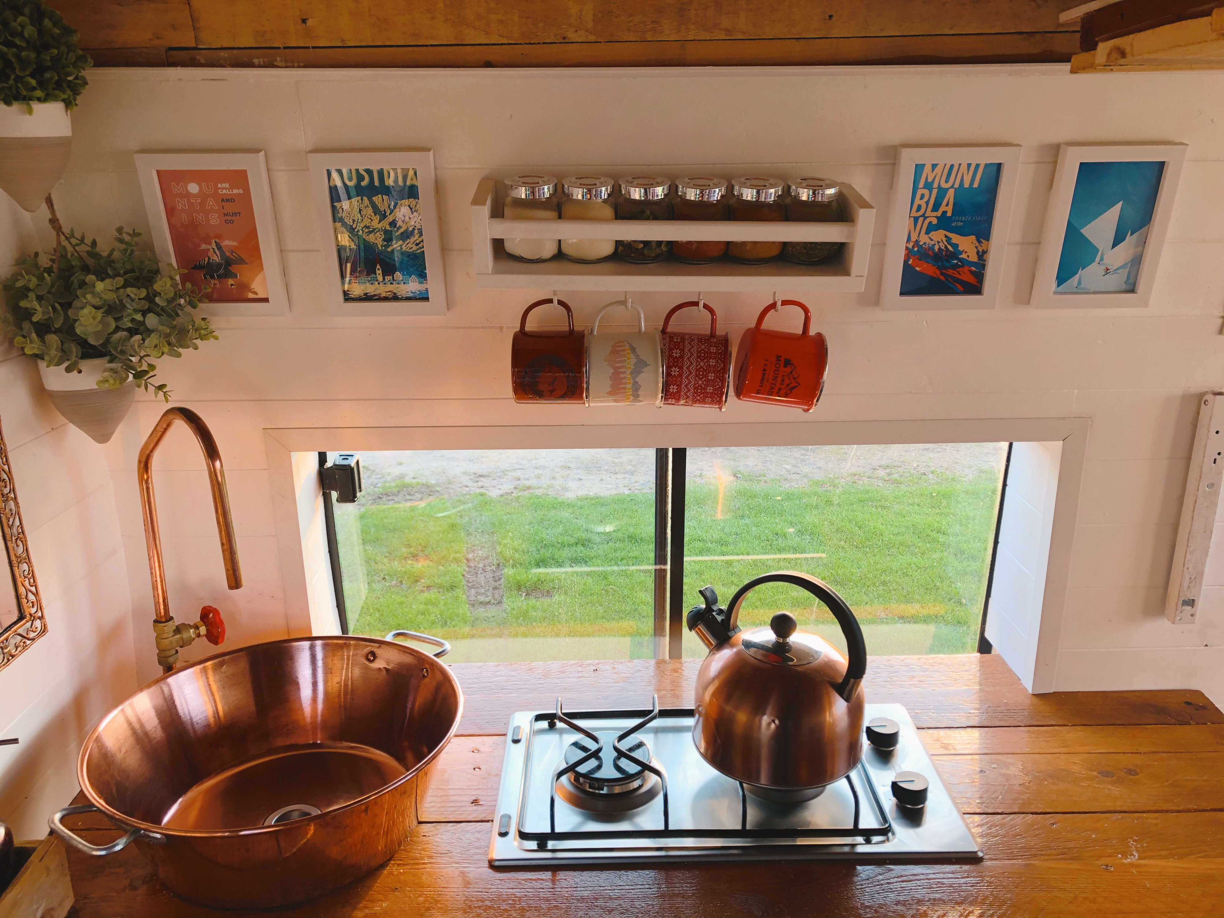 EX - Mont Blanc Leeds campervan for hire, Leeds - Quirky Campers