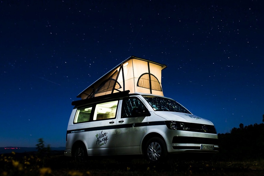 2021 Volkswagen California Beach T6 Camper van Rental in Camps-la