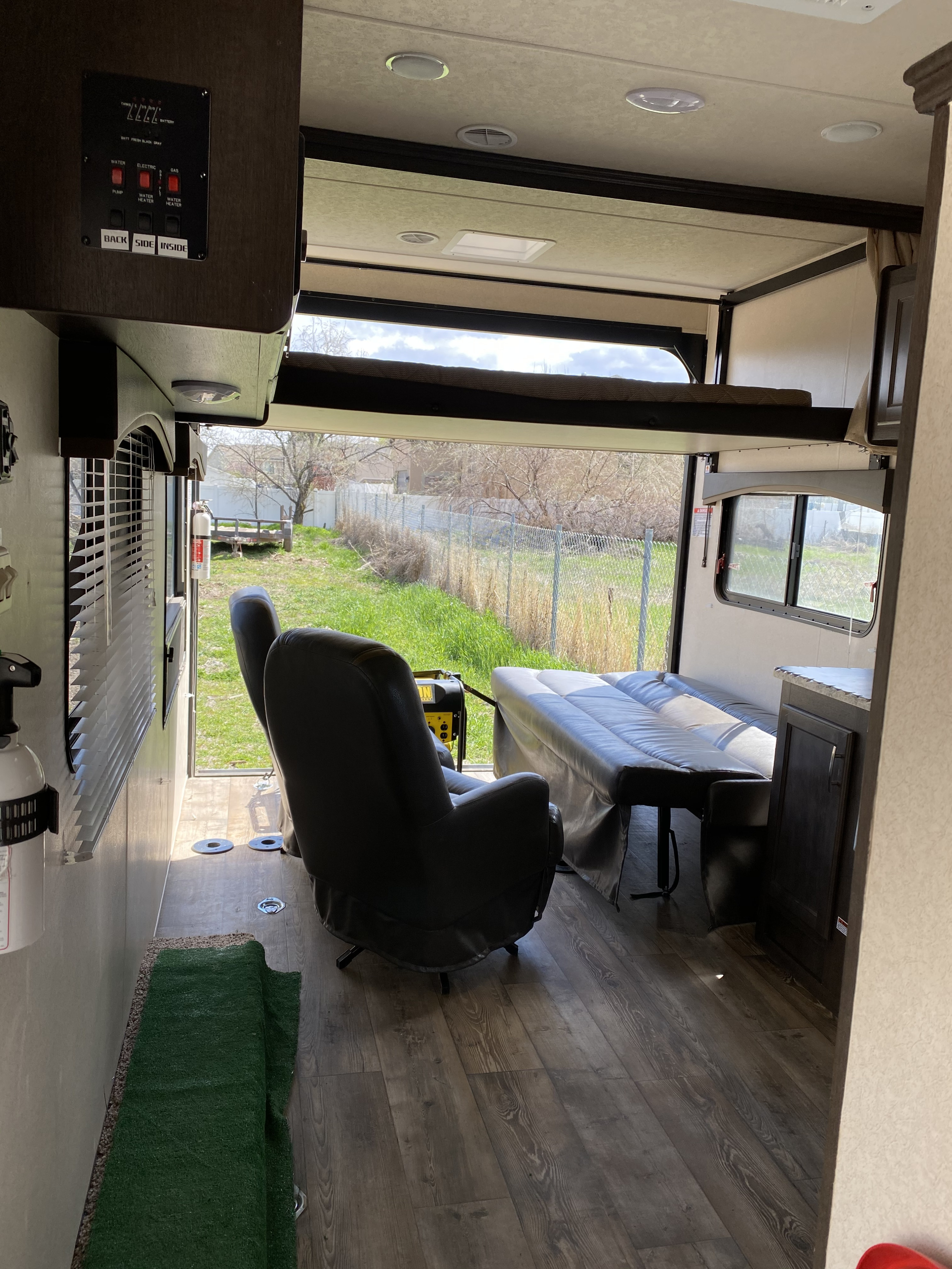 Toy hauler RV Rental 