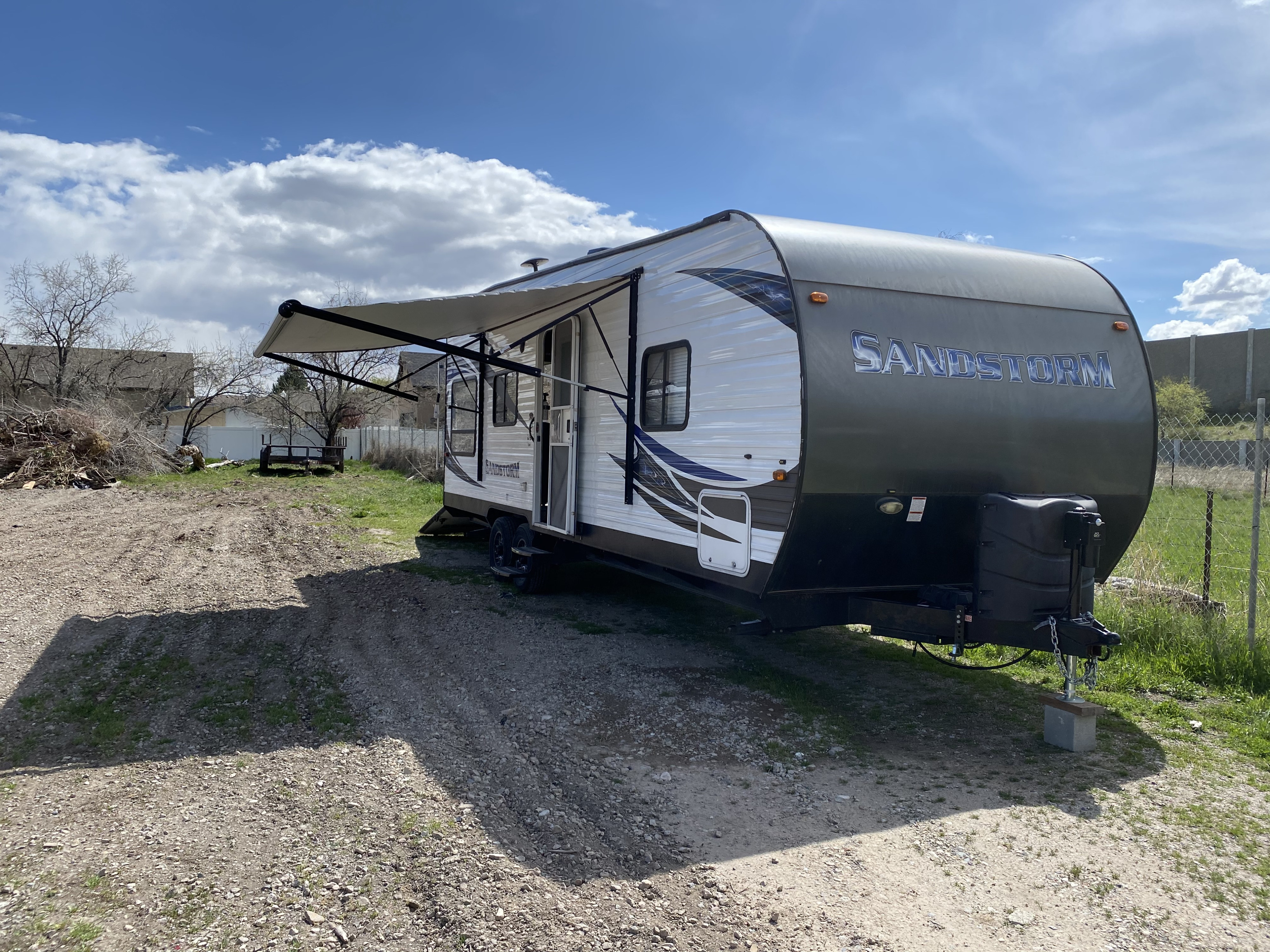 Toy hauler RV Rental 