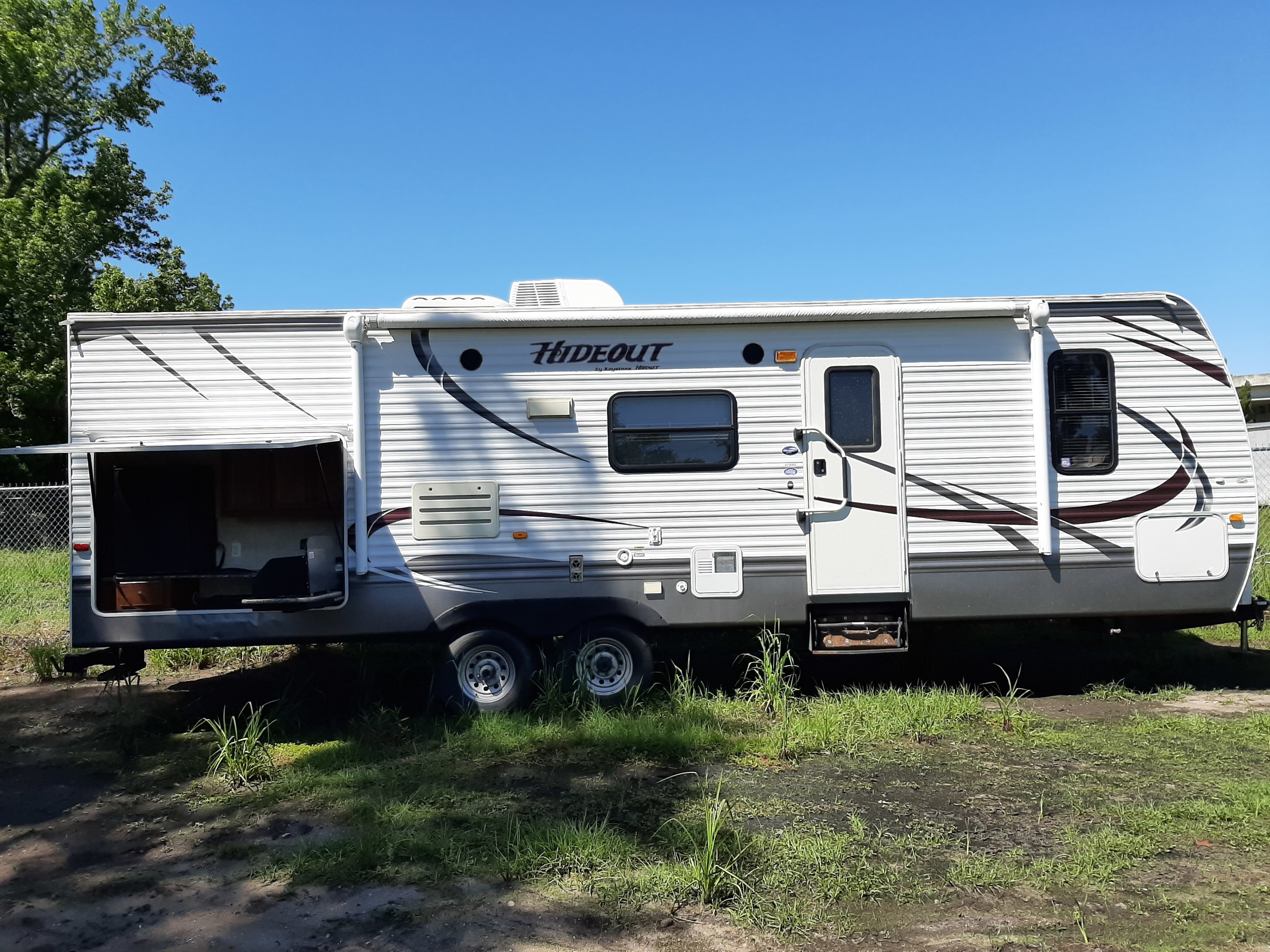 2014 hornet travel trailer