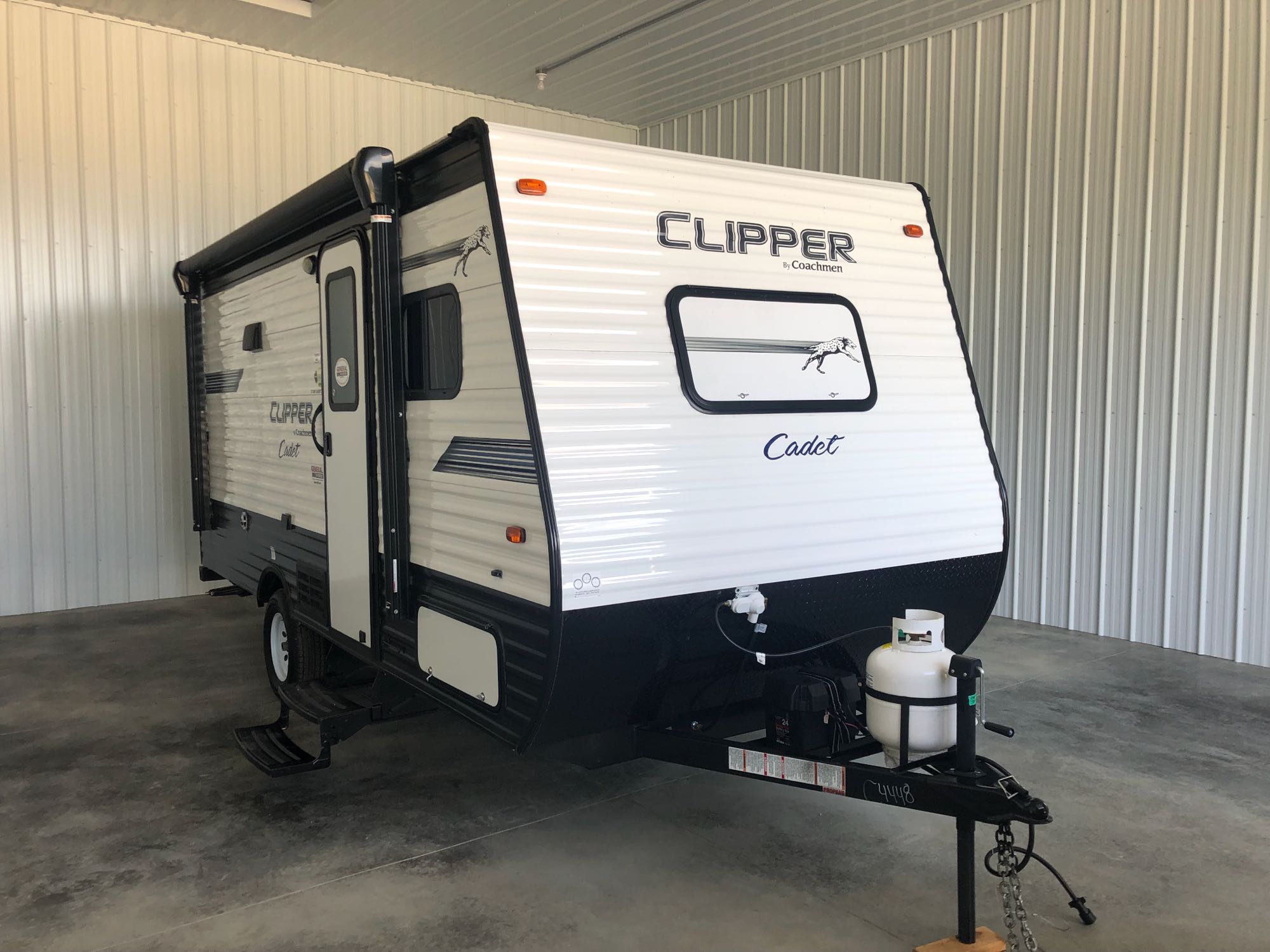 2020 coachmen clipper 21bh