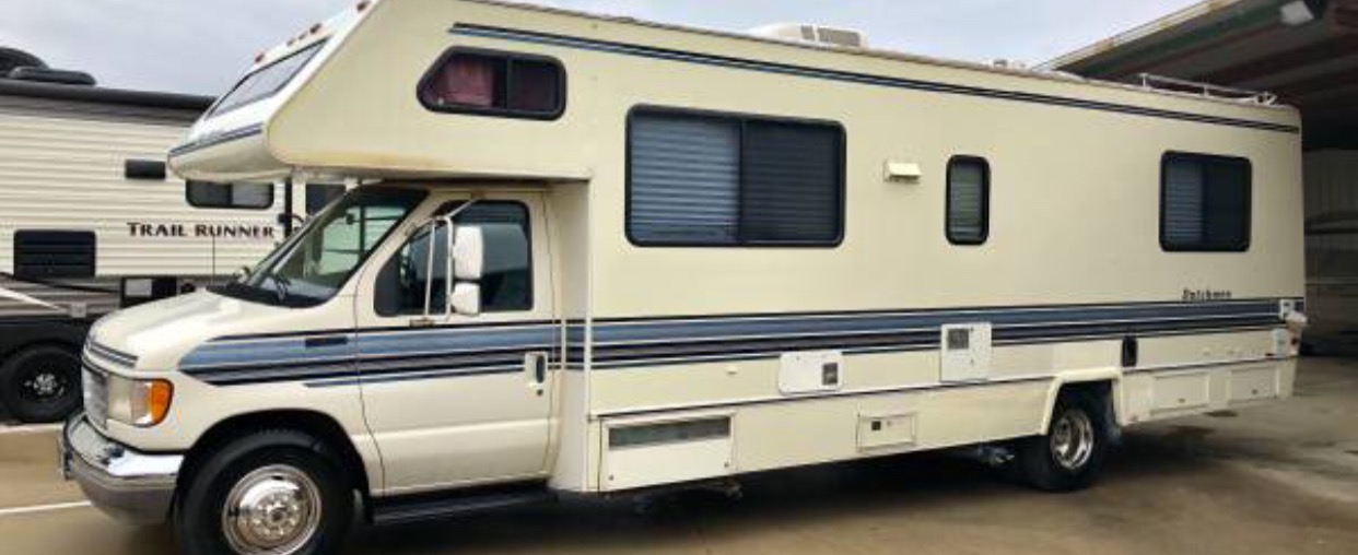 1994 Dutchmen Classic Class C Rental in Harker Heights, TX Outdoorsy