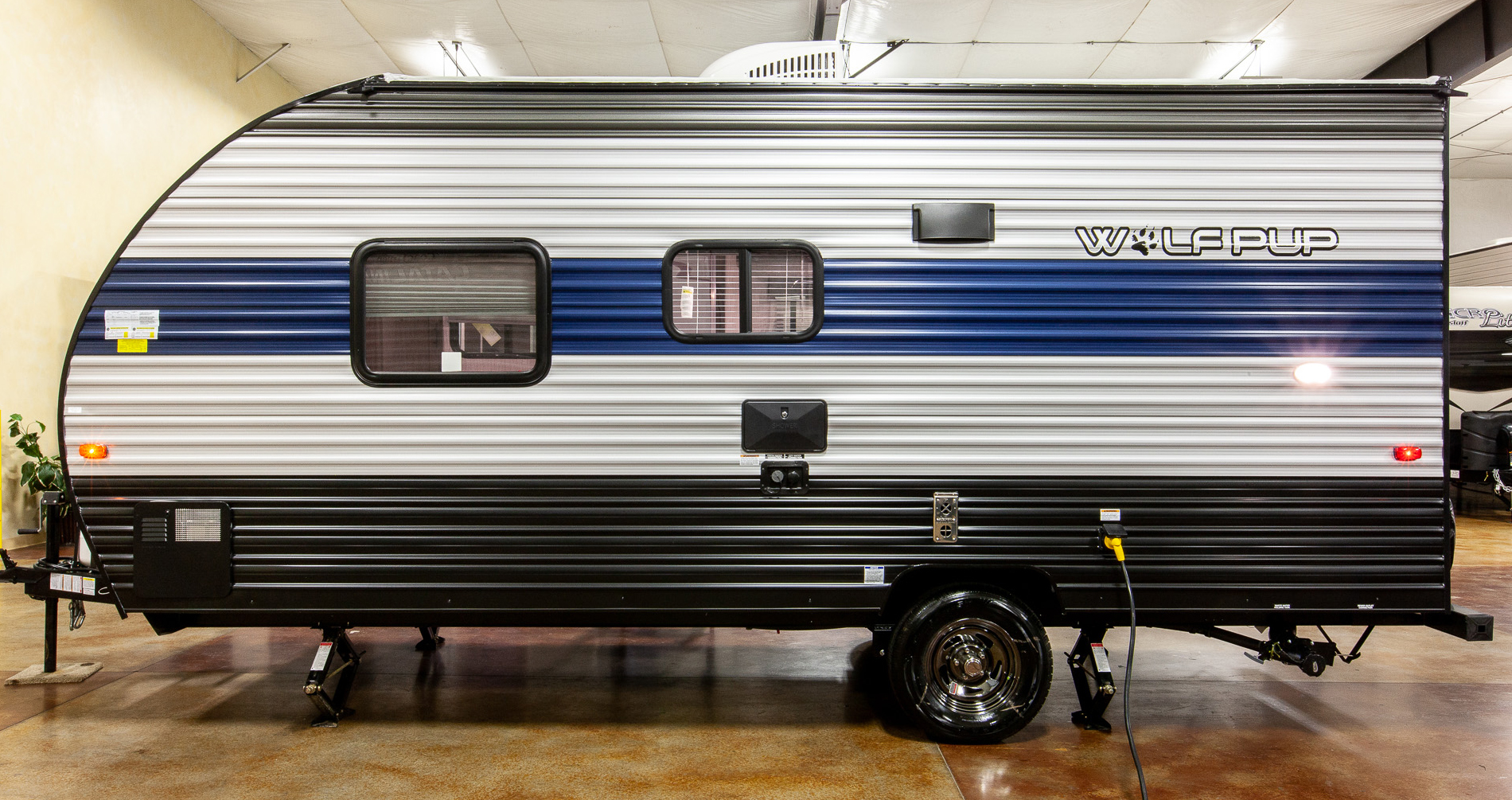 Travel trailer RV Rental 