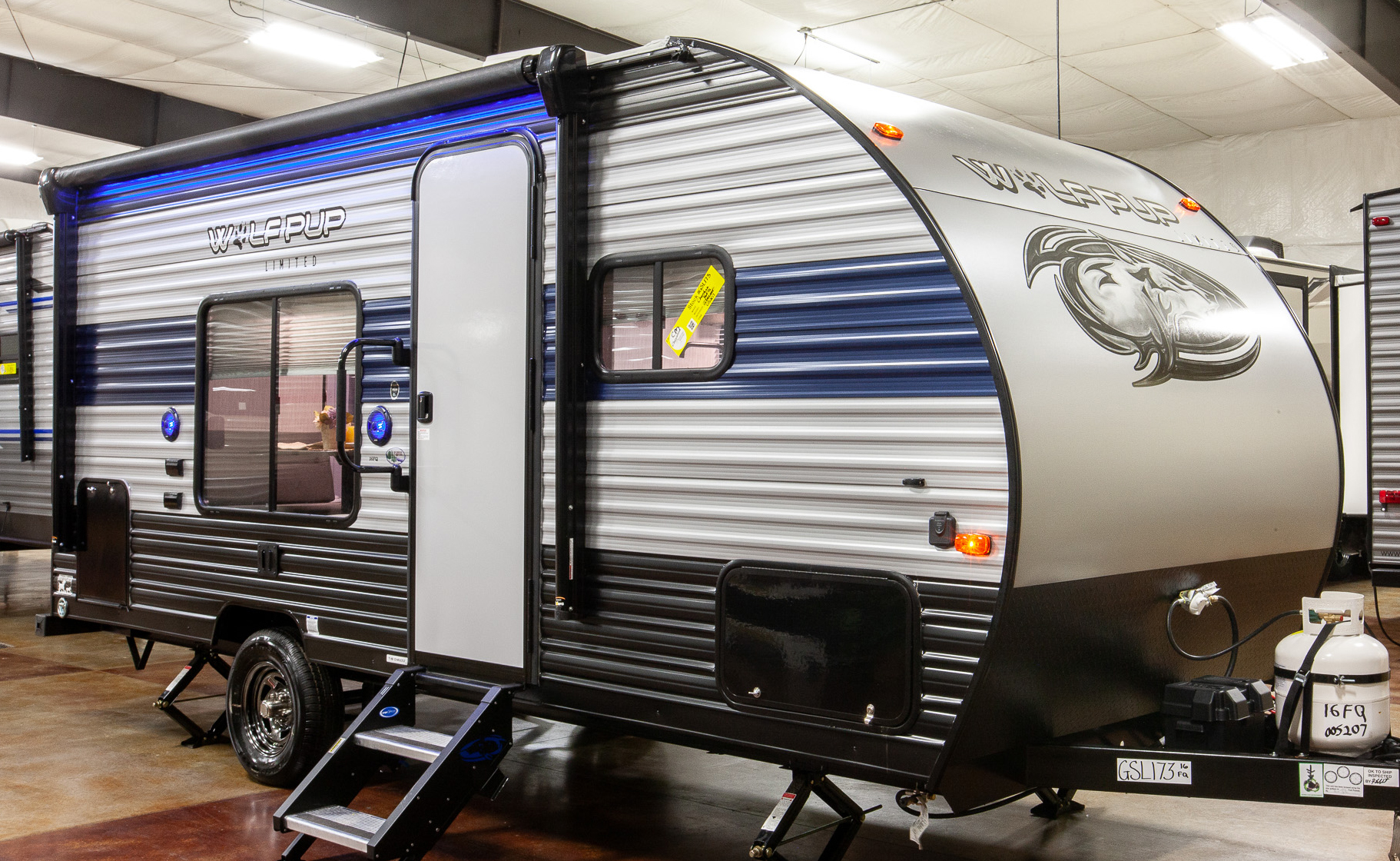 Travel trailer RV Rental 