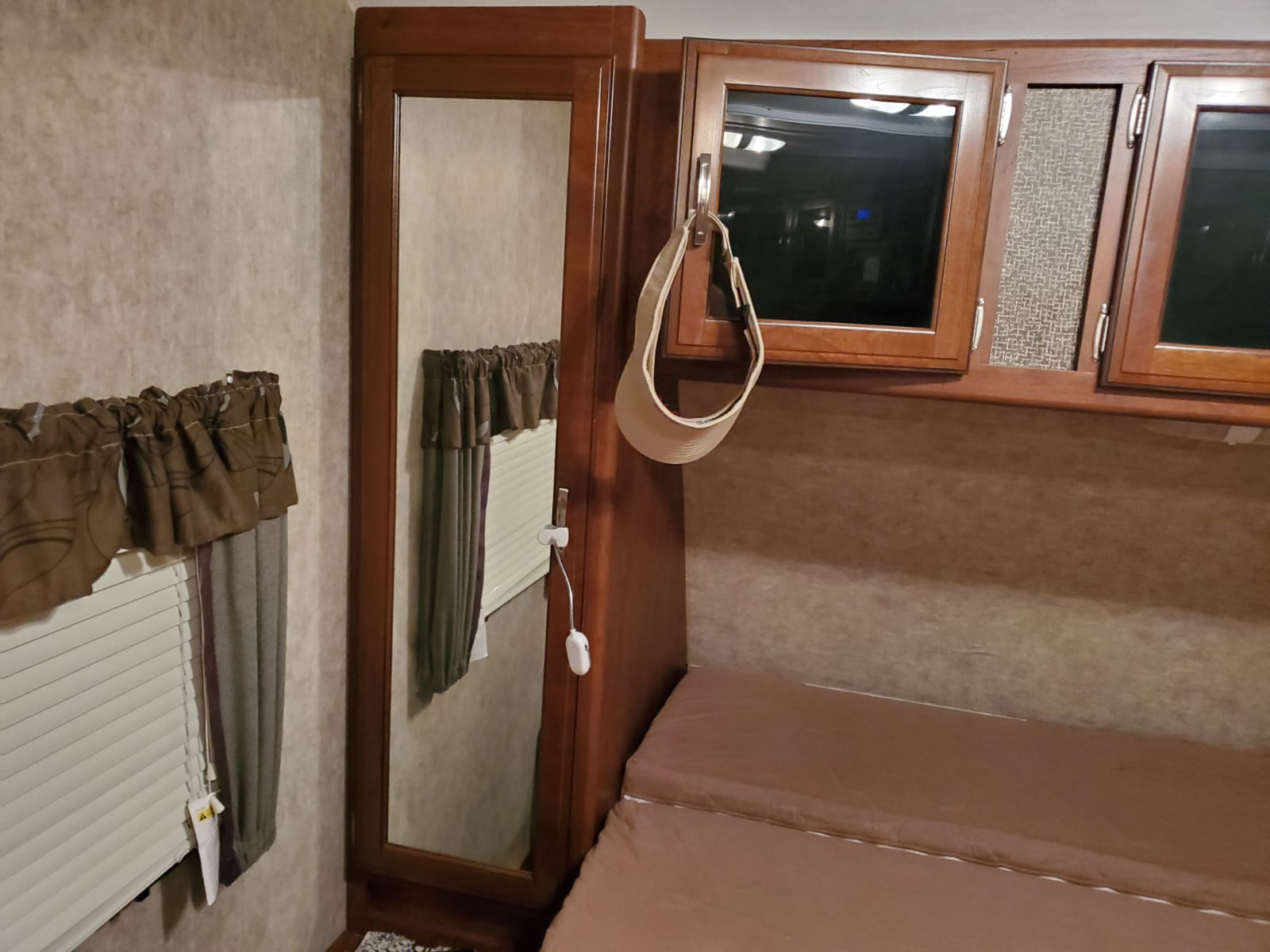 Queen-size Murphy bed (left side).. Keystone Passport 2016