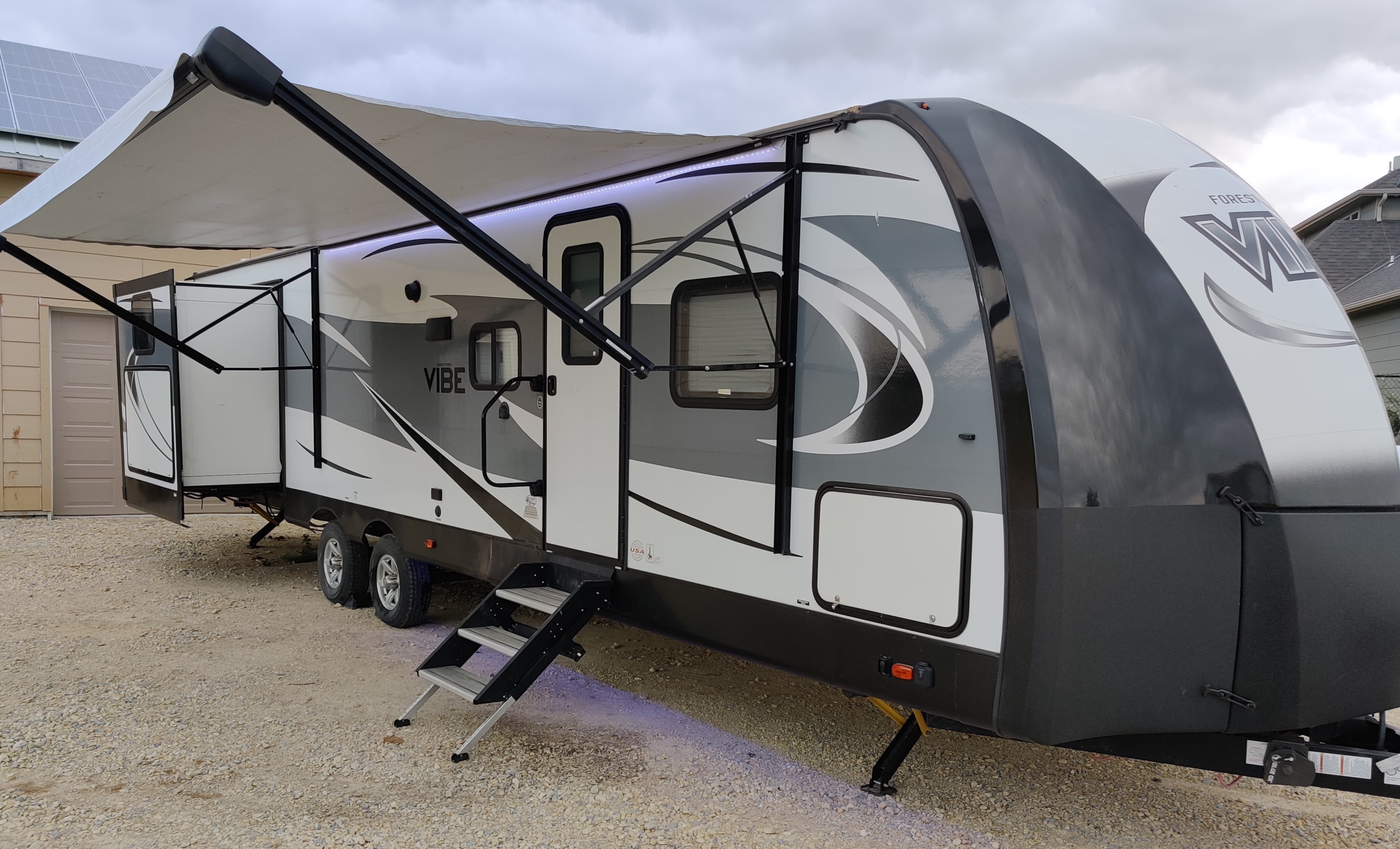 Kansas Econo RV Park:  Your Budget-Friendly Gateway to Kansas Adventures