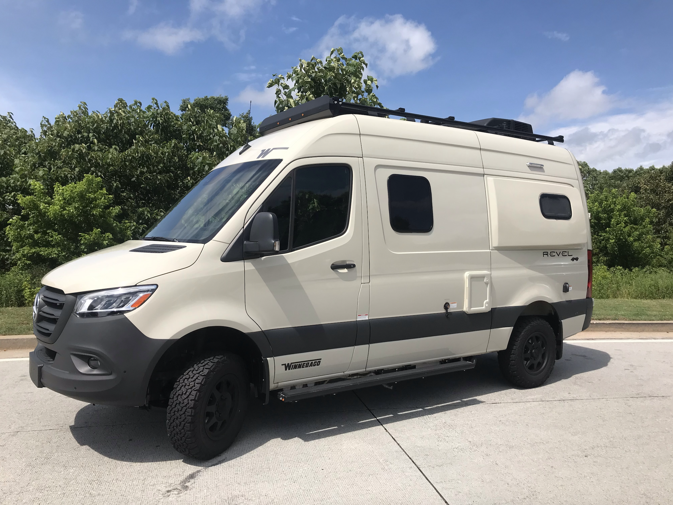 2020 winnebago revel accessories