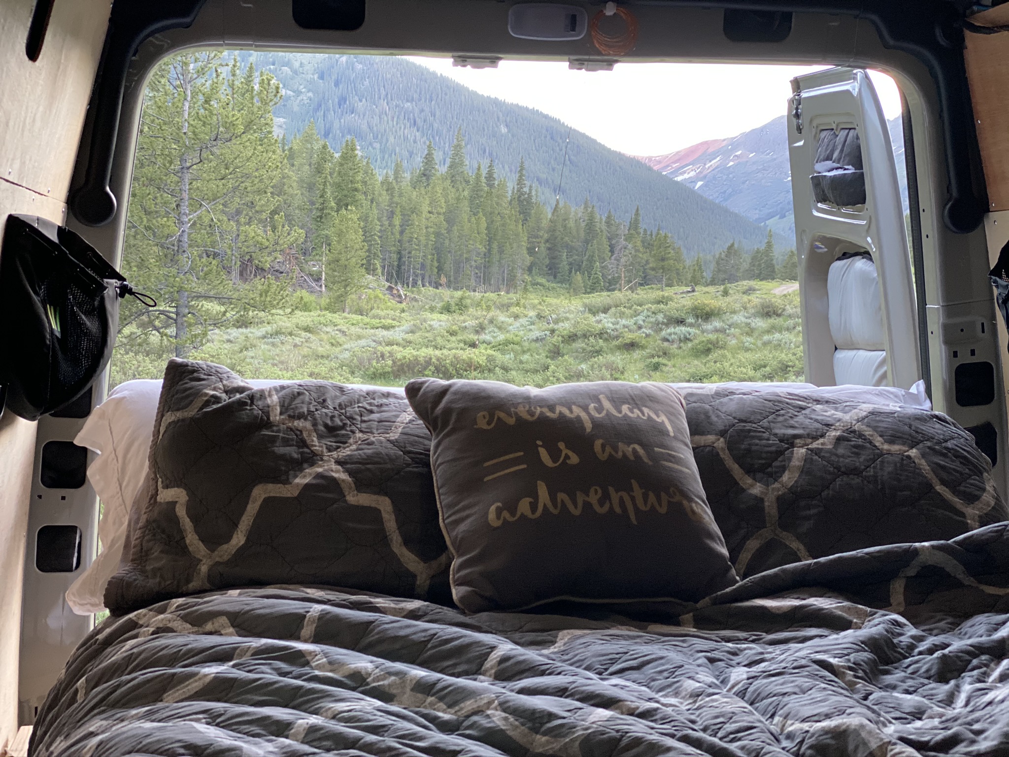Wake up to beautiful views out the window. Mercedes-Benz Sprinter 2018