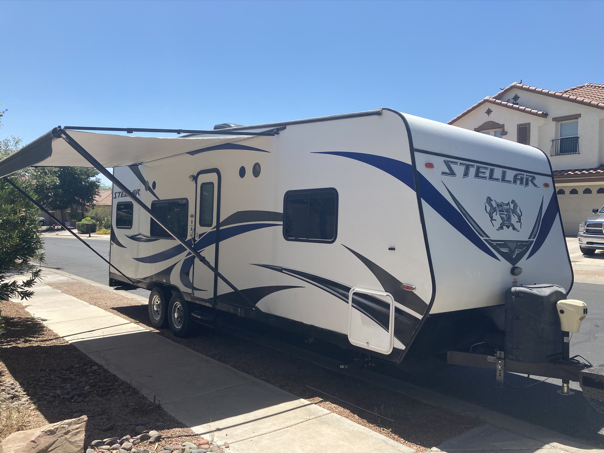 2016 Eclipse Recreational Vehicles Stellar Toy Hauler Rental in