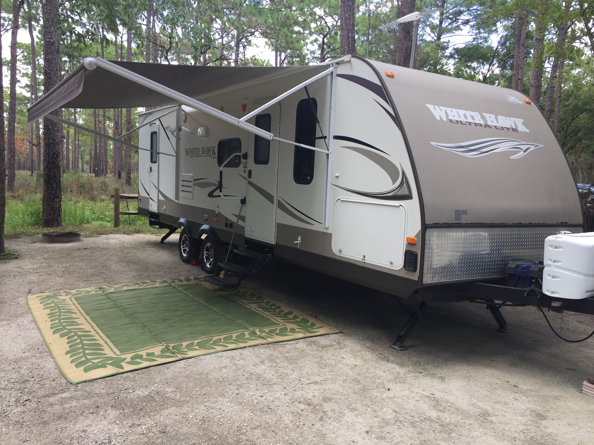 jayco white hawk