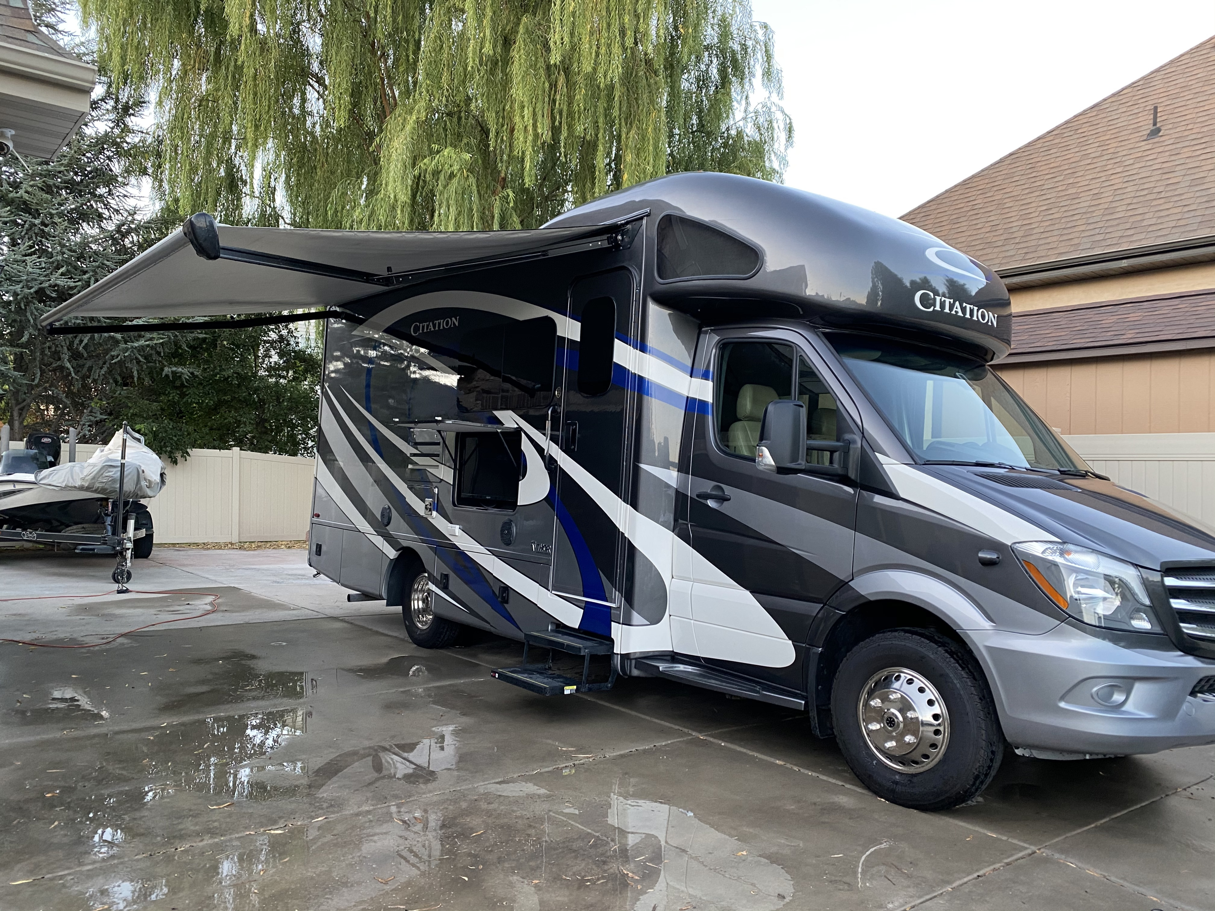 2018 "Thor" Motor Coach Citation(4 seasons)