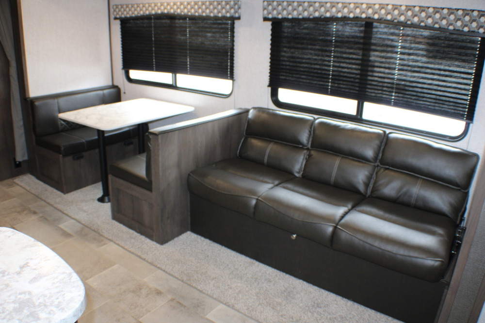 2021 Coleman Explorer Trailer Rental in Waynesville, NC Outdoorsy