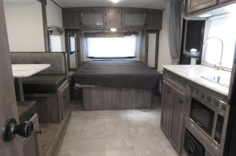 Travel trailer RV Rental 