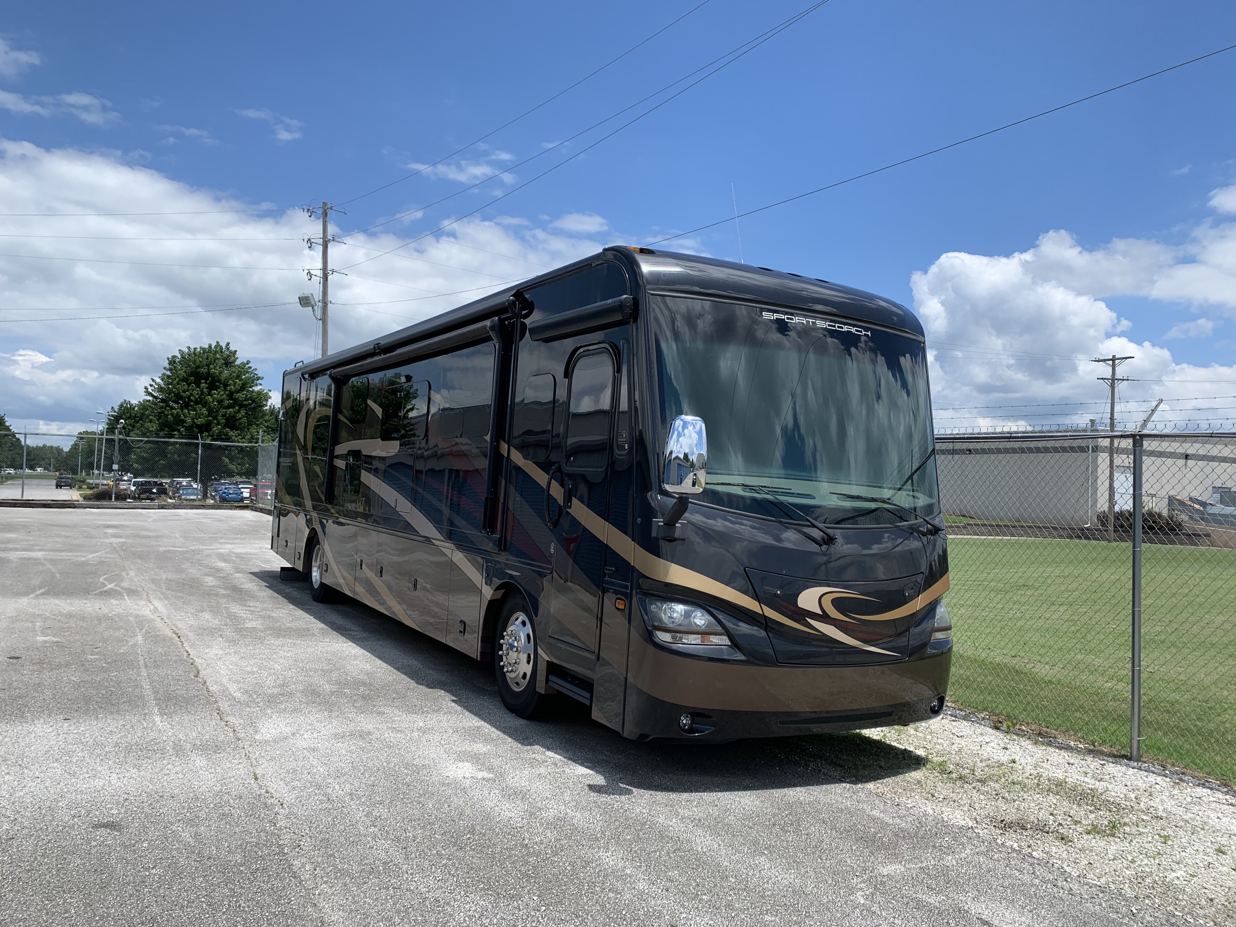 Rv Rental Springdale Arkansas / Rv Rentals Ft Smith Arkansas / Looking