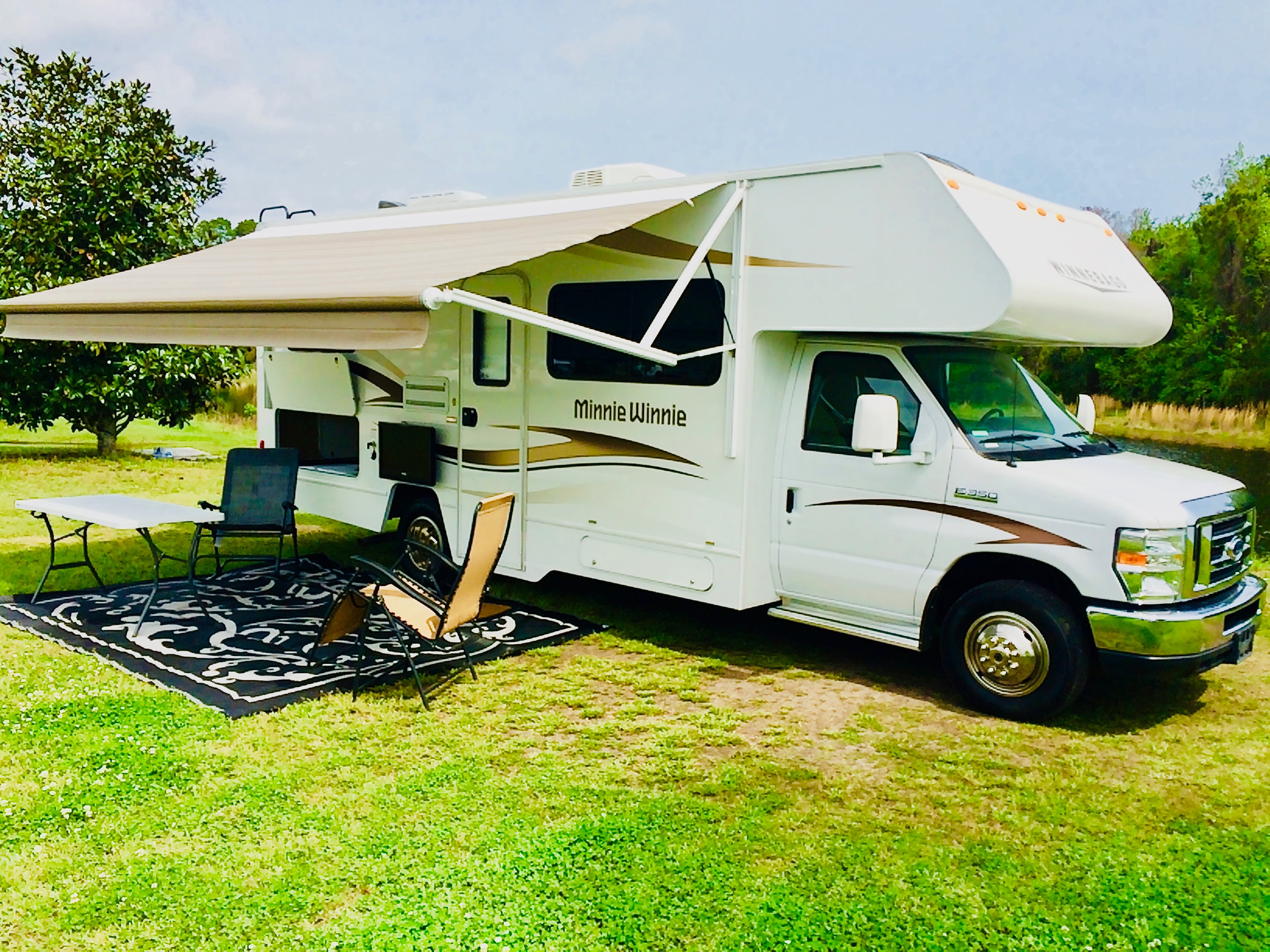 2015 Winnebago Minnie Winnie