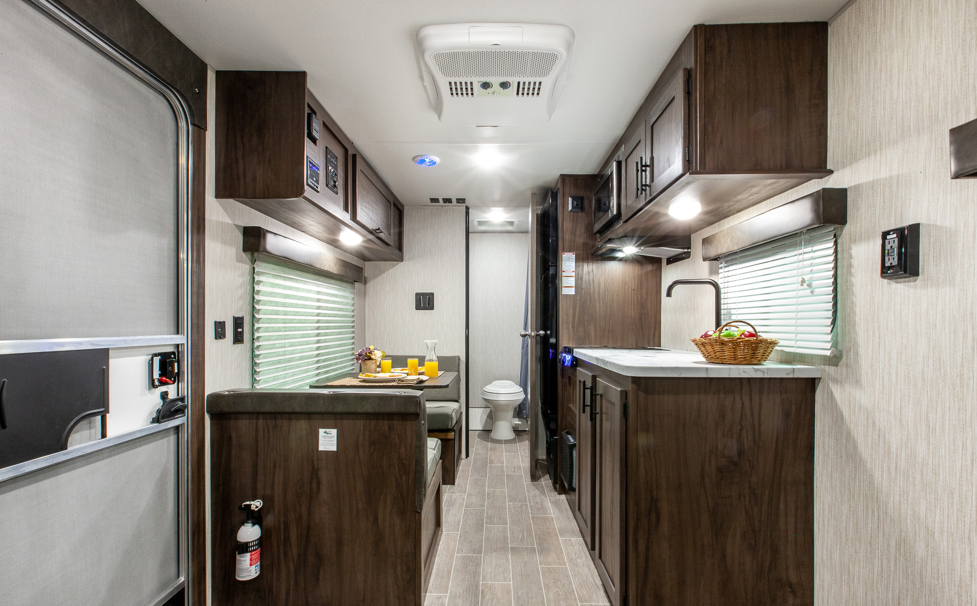 Travel trailer RV Rental 
