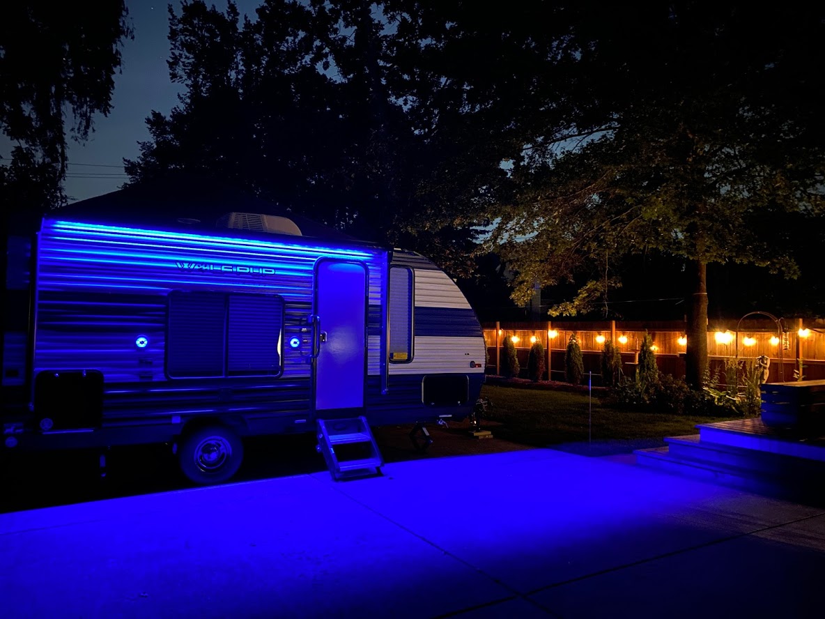 Travel trailer RV Rental 