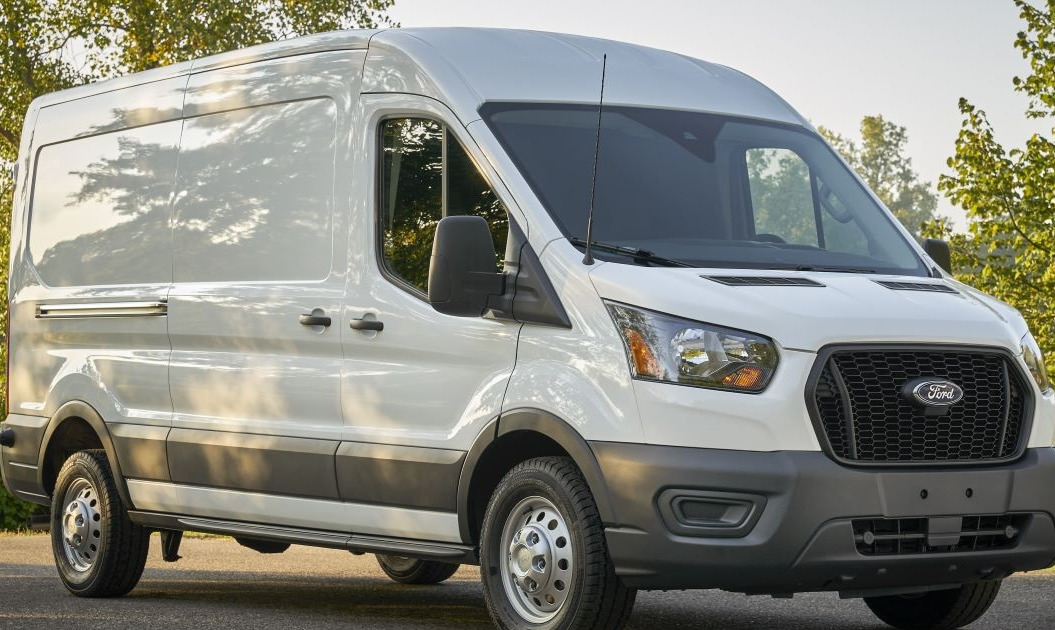 ford transit custom renting