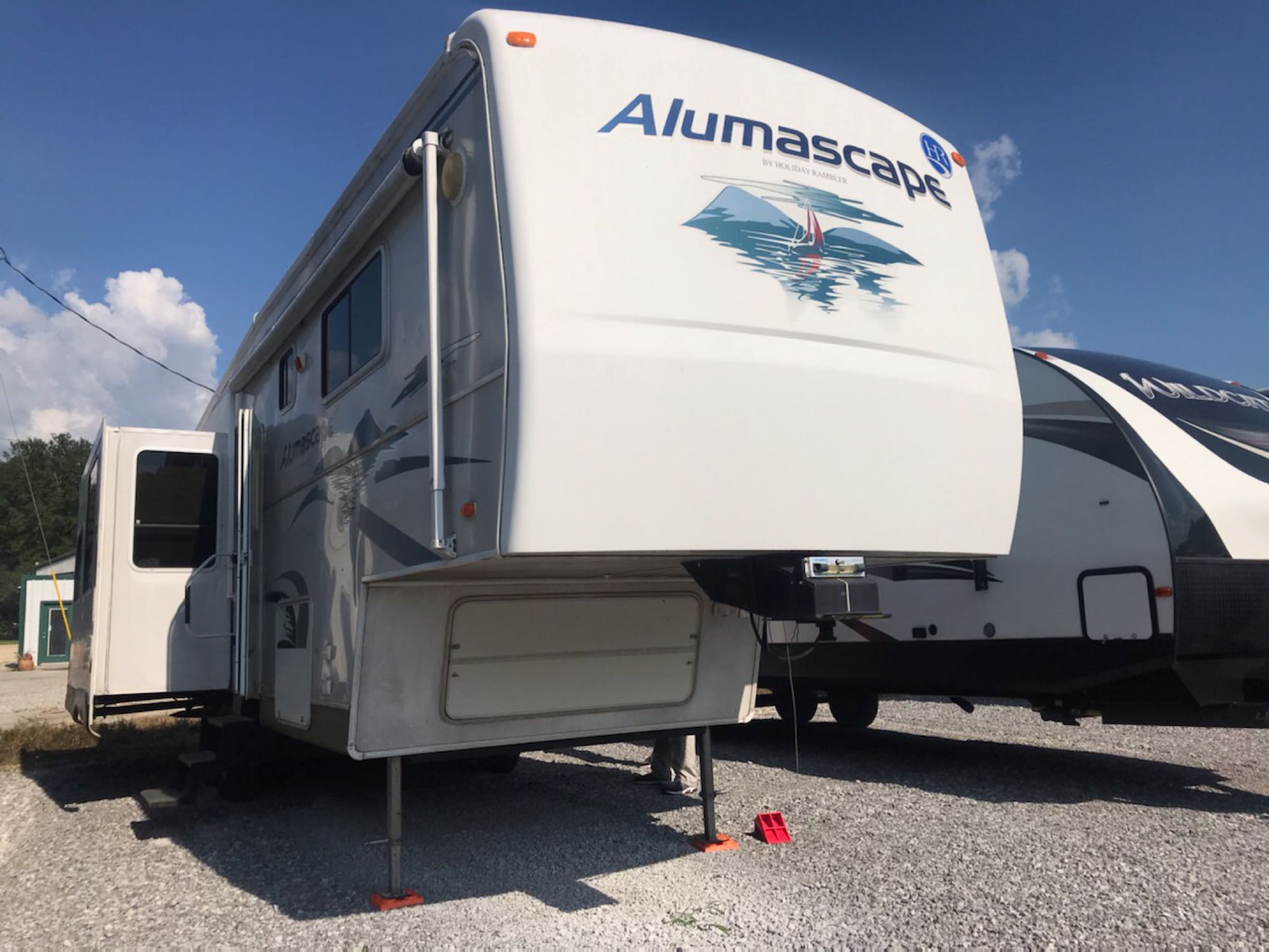 2006 Holiday Rambler Alumascape FifthWheel Rental in Wiggins, MS