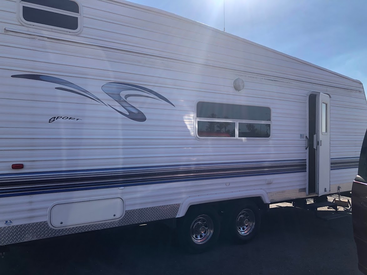 2003 Forest River Sandpiper Sport Toy Hauler Rental in YOUNGTOWN, AZ |  Outdoorsy