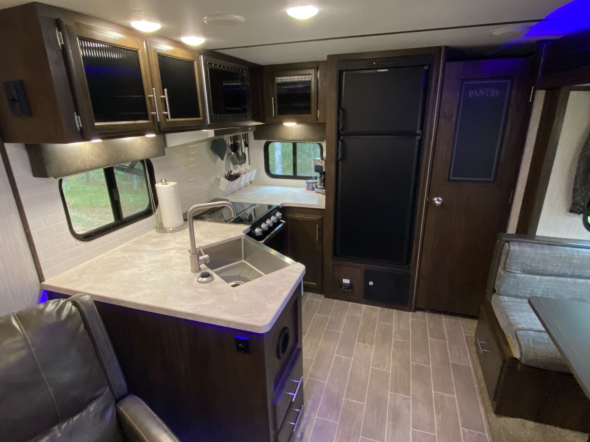 Travel trailer RV Rental 