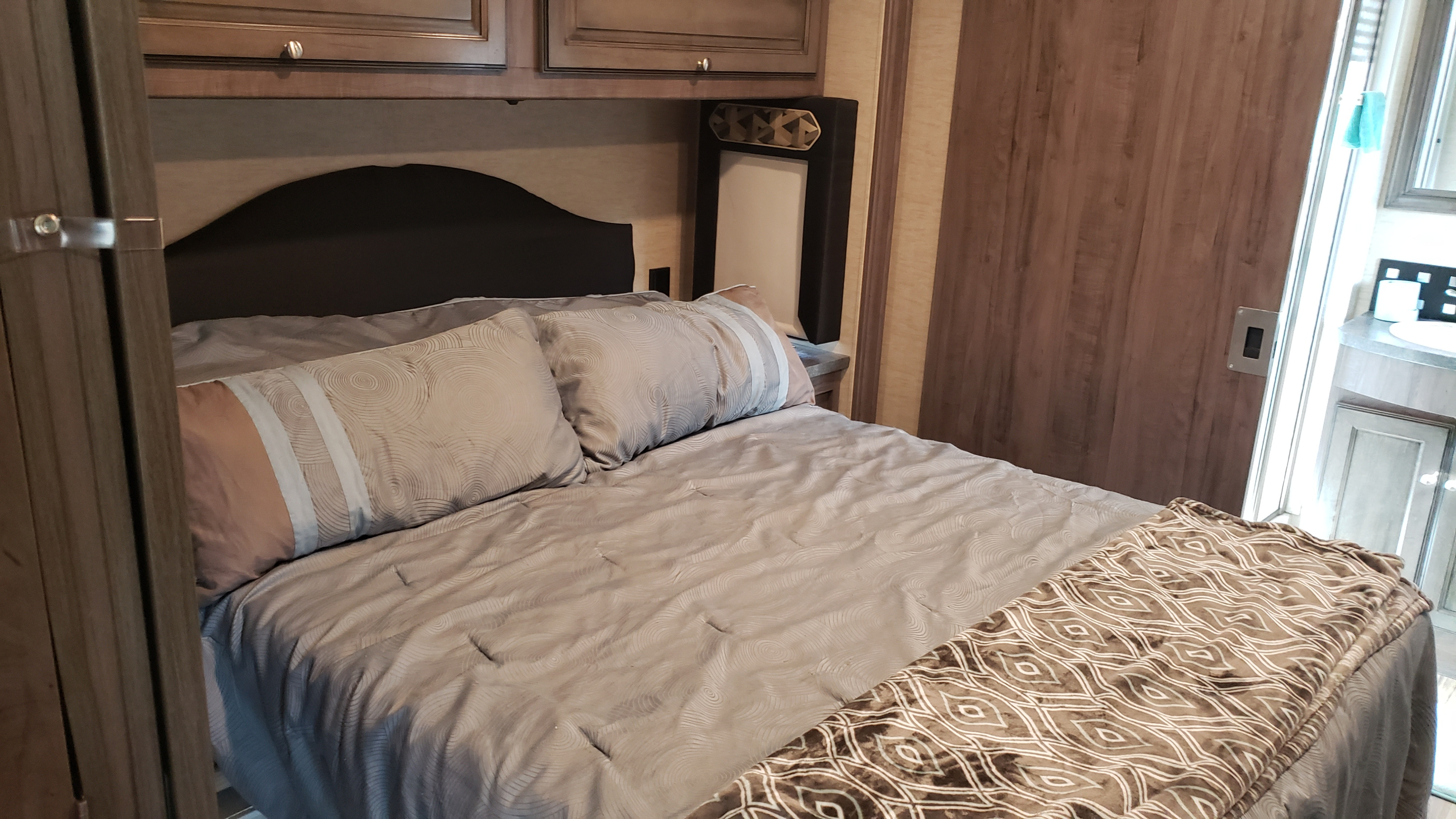 Class A RV Rental 