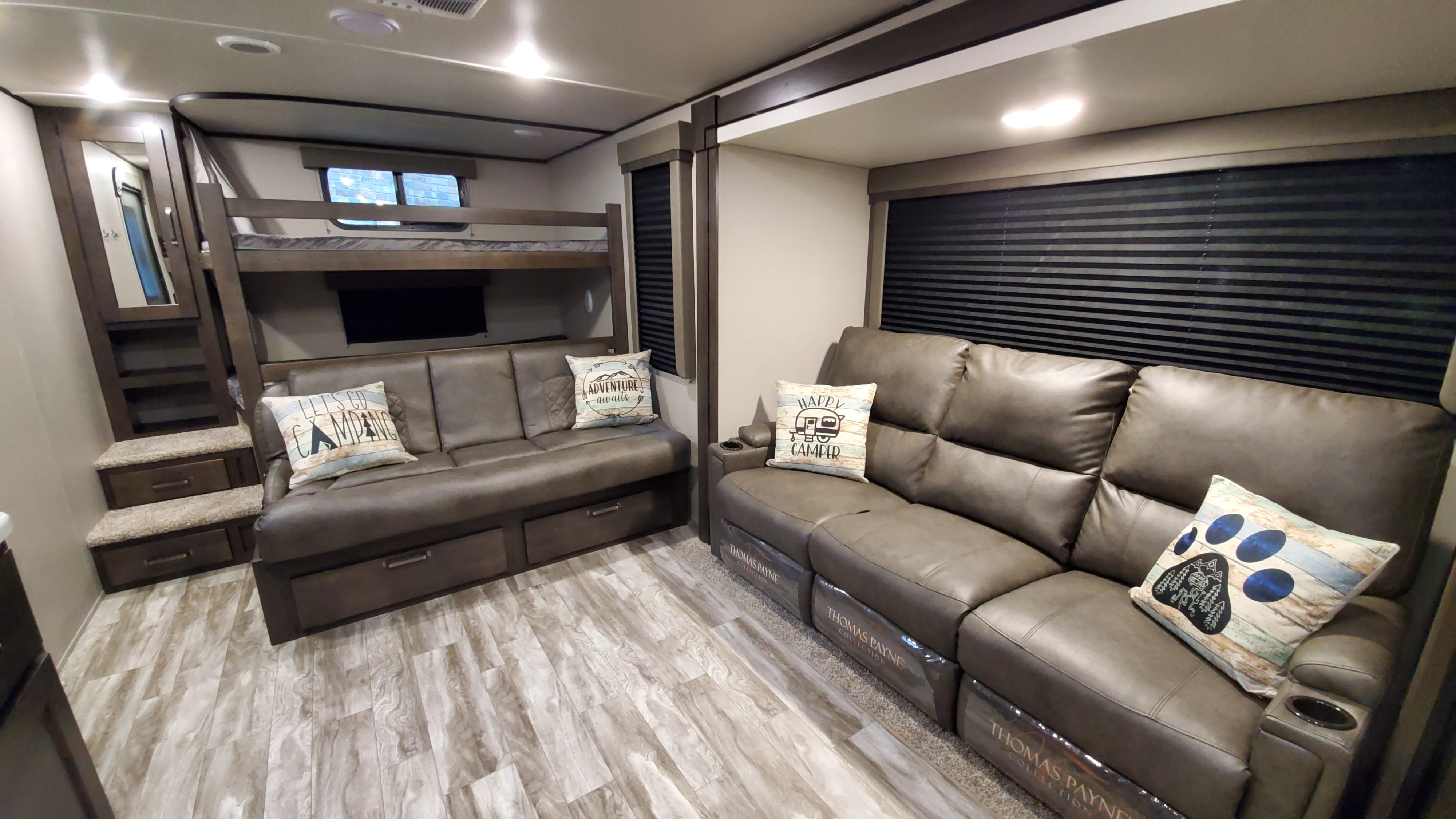 Travel trailer RV Rental 