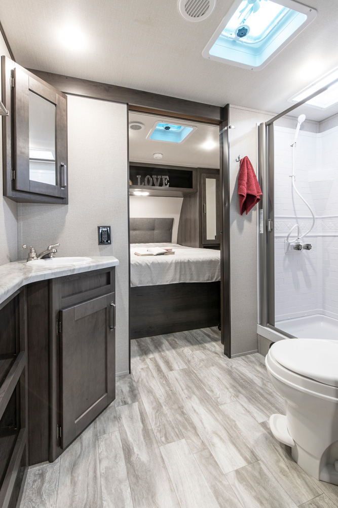 Travel trailer RV Rental 