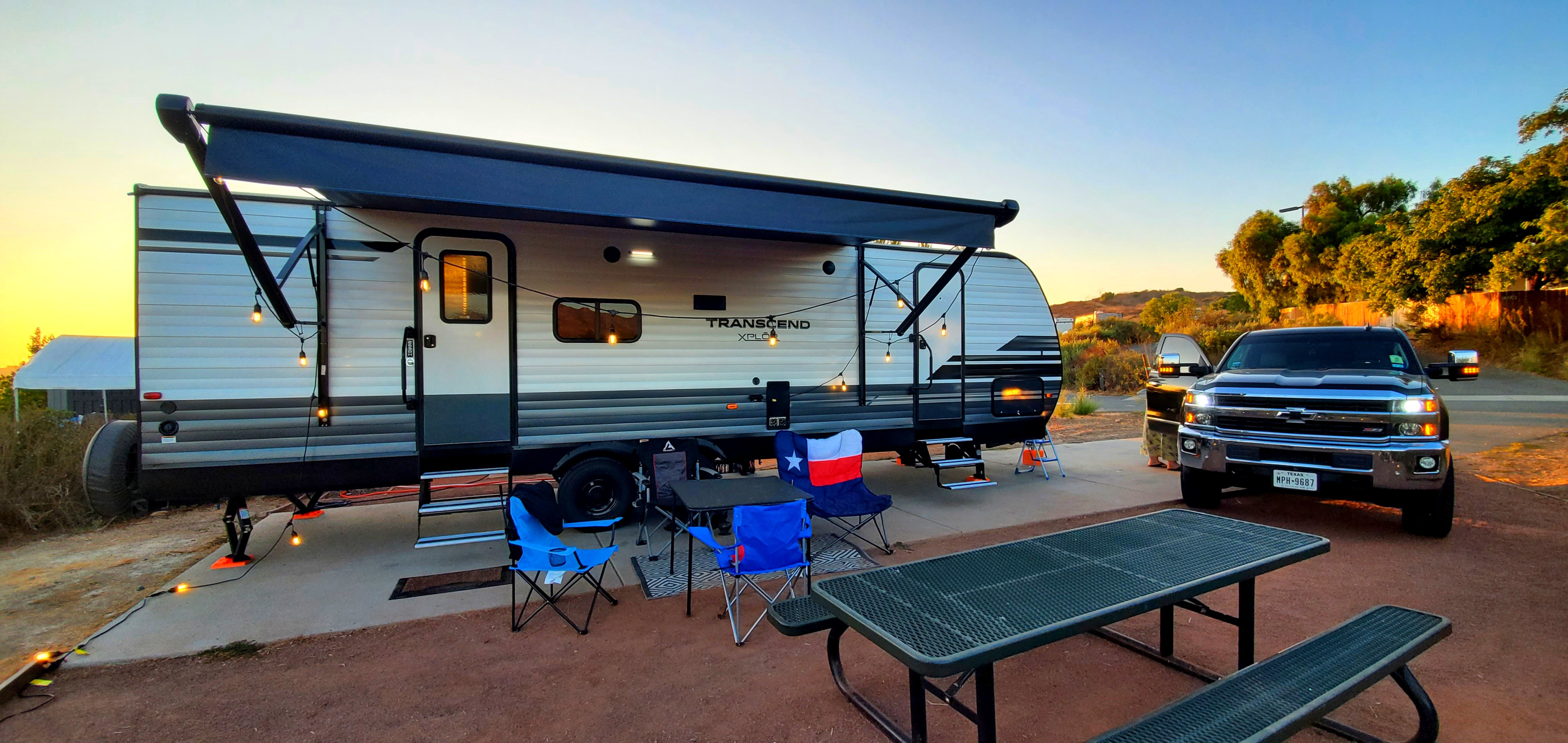Travel trailer RV Rental 