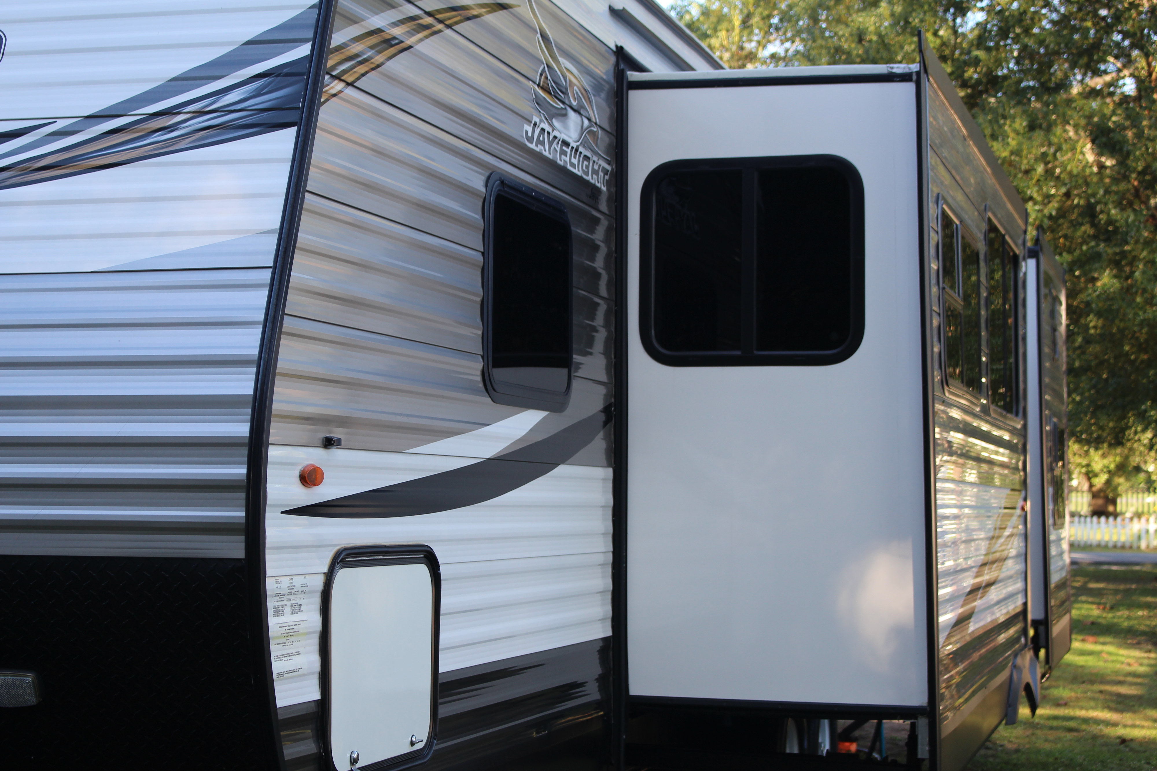 Travel trailer RV Rental 