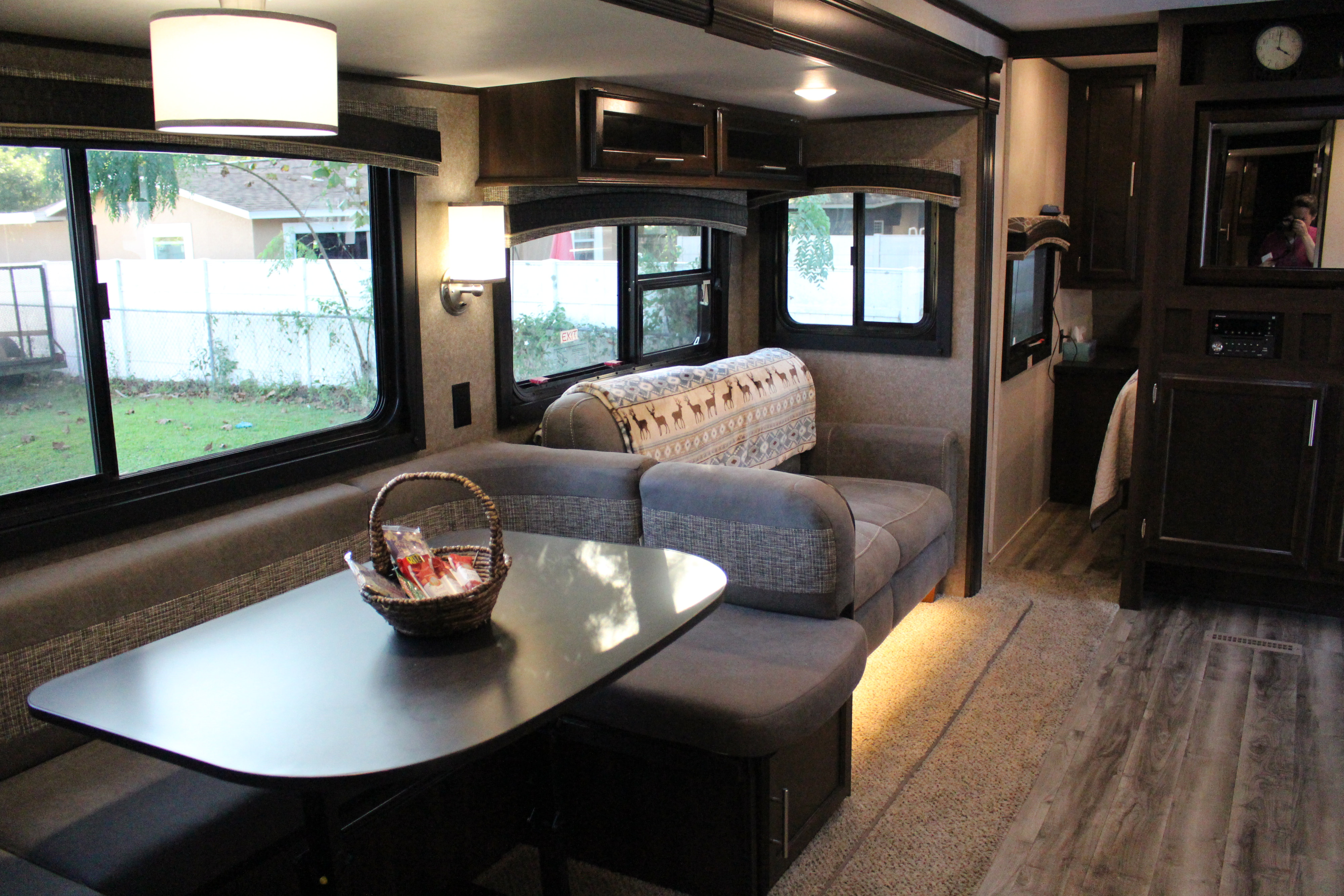 Travel trailer RV Rental 