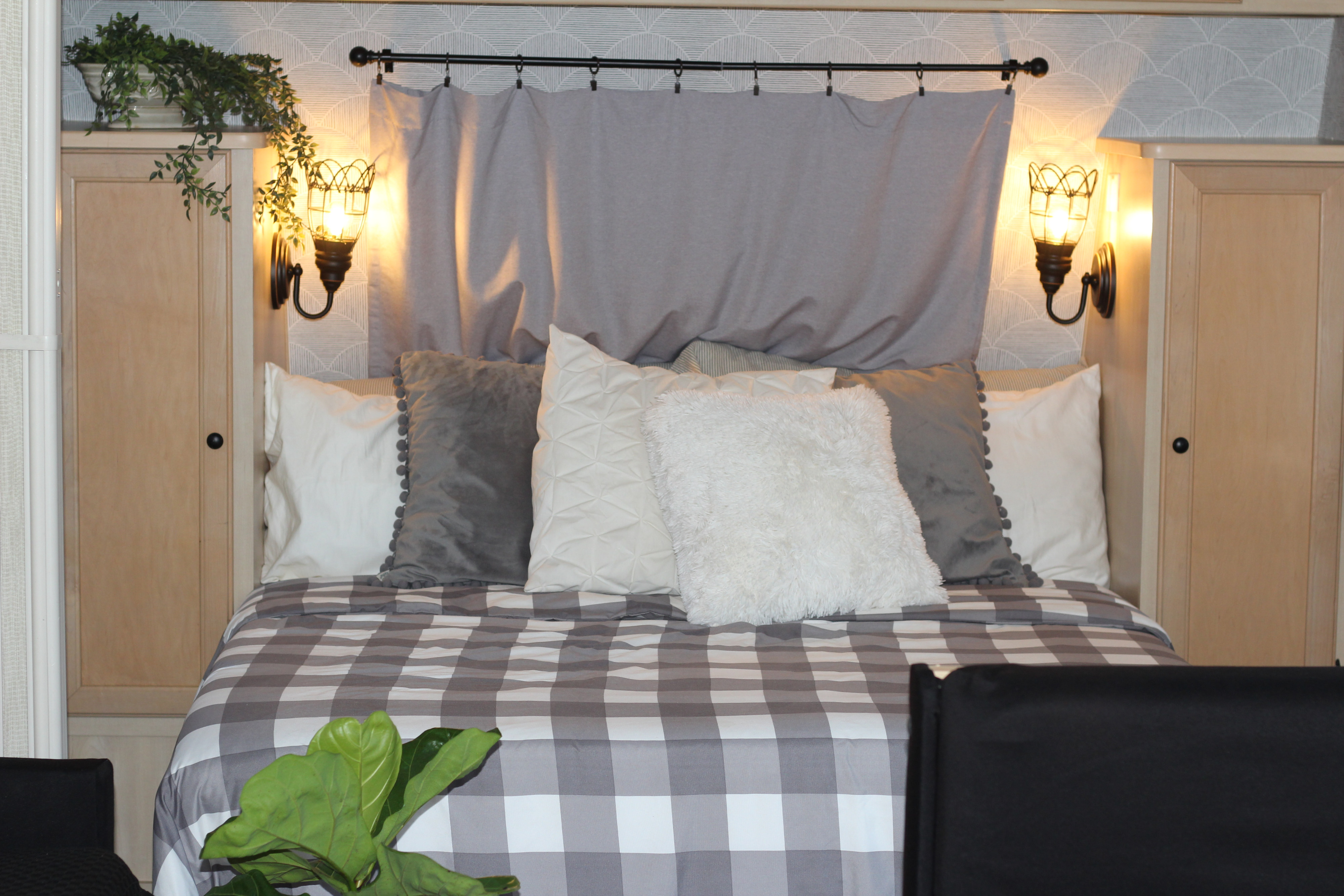 The master bedroom has a brand new mattress with a queen sized bed and lots of closet space and drawers. . Forest River Surveyor 2004