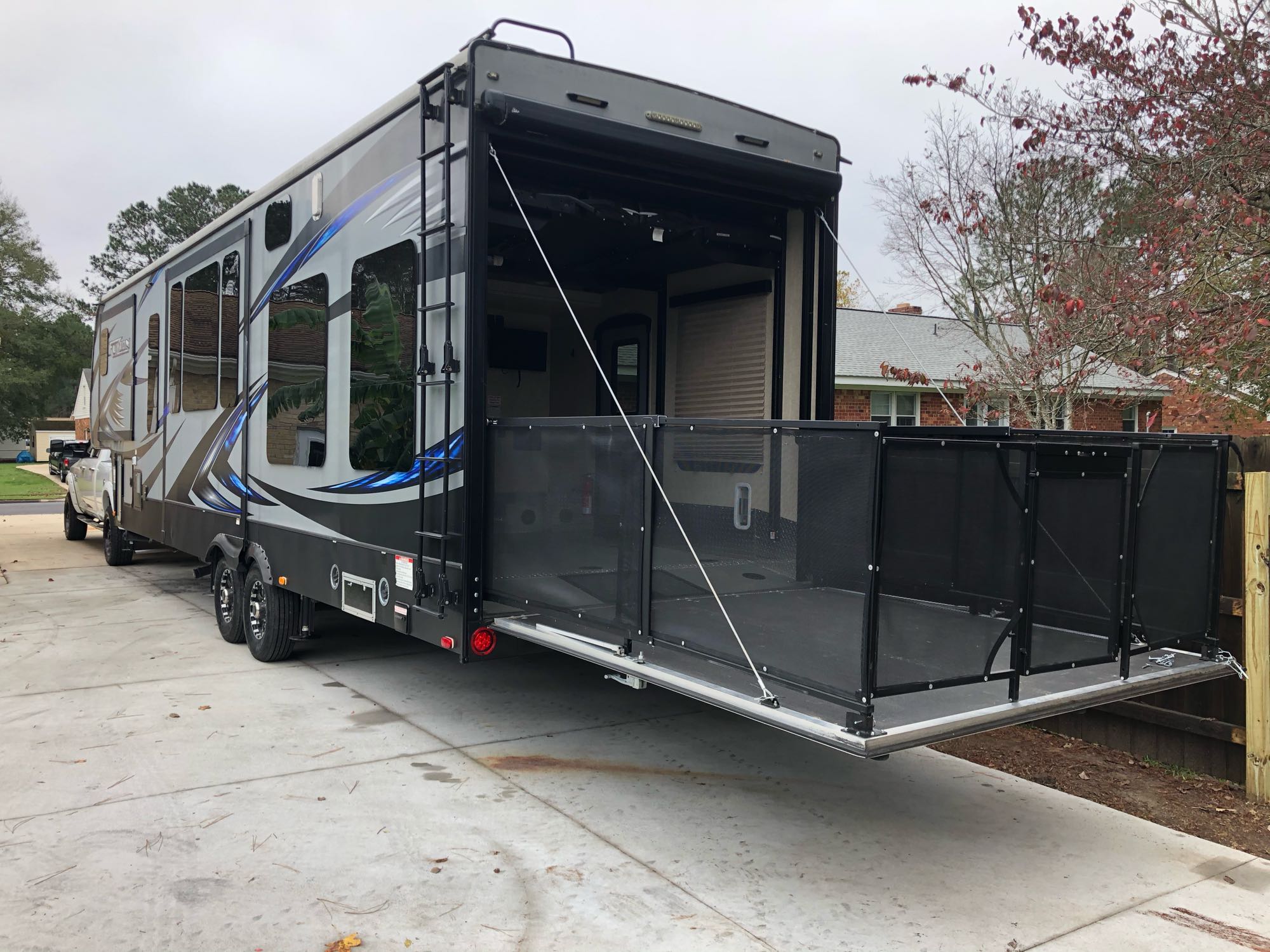 2015 Keystone Fuzion FifthWheel Rental in Chesapeake, VA Outdoorsy