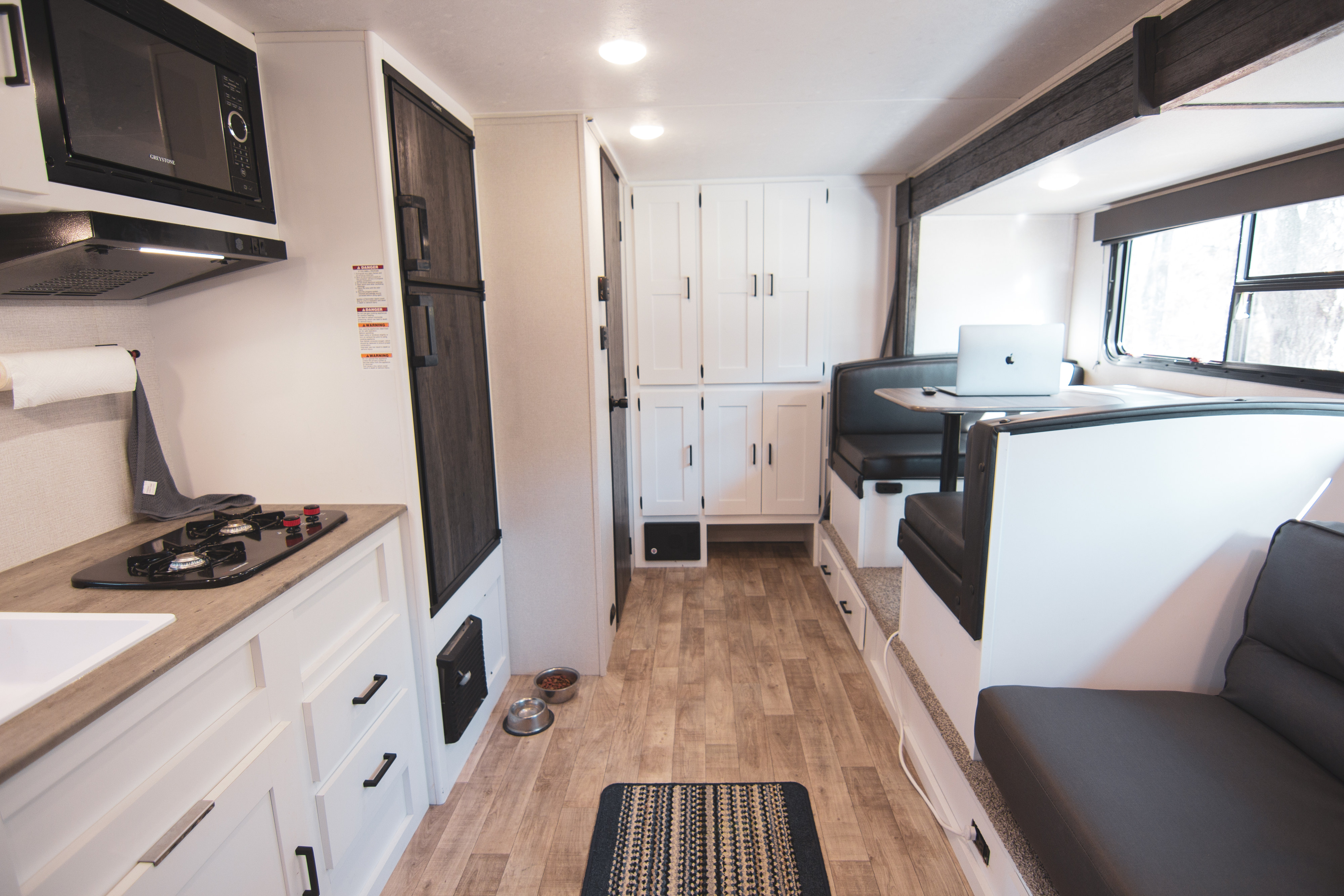 Travel trailer RV Rental 