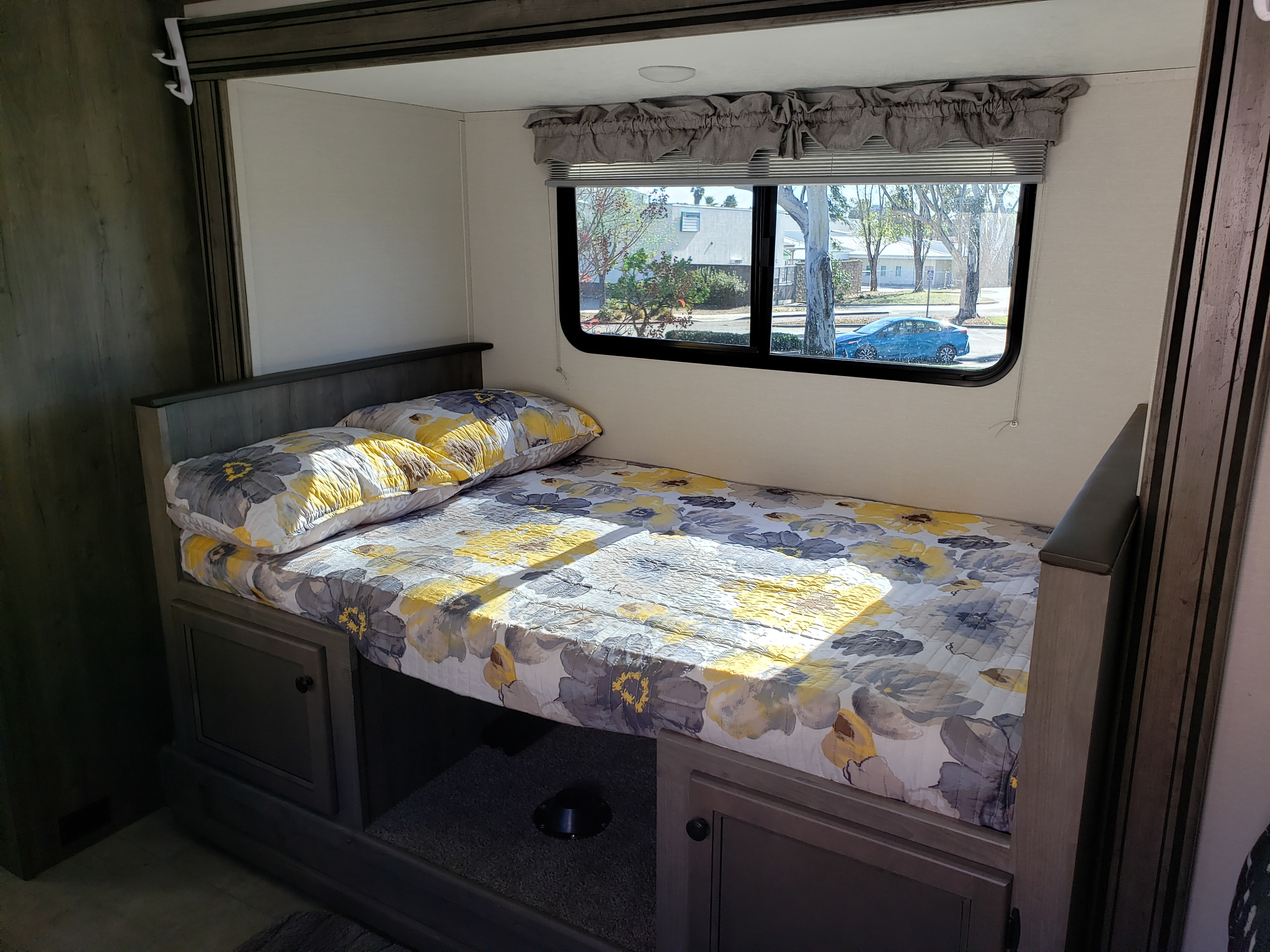 Coachmen Apex 2021
