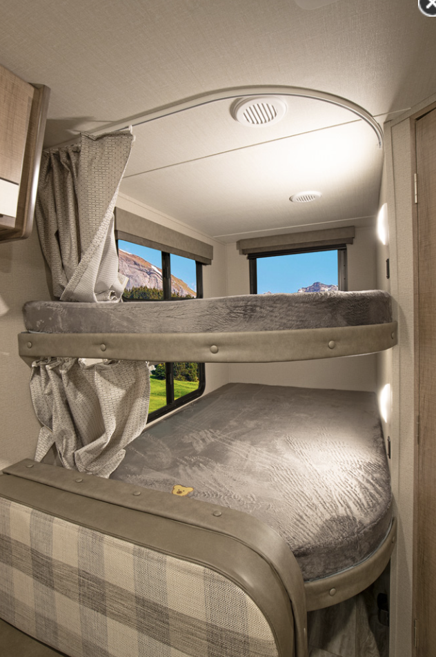 Travel trailer RV Rental 