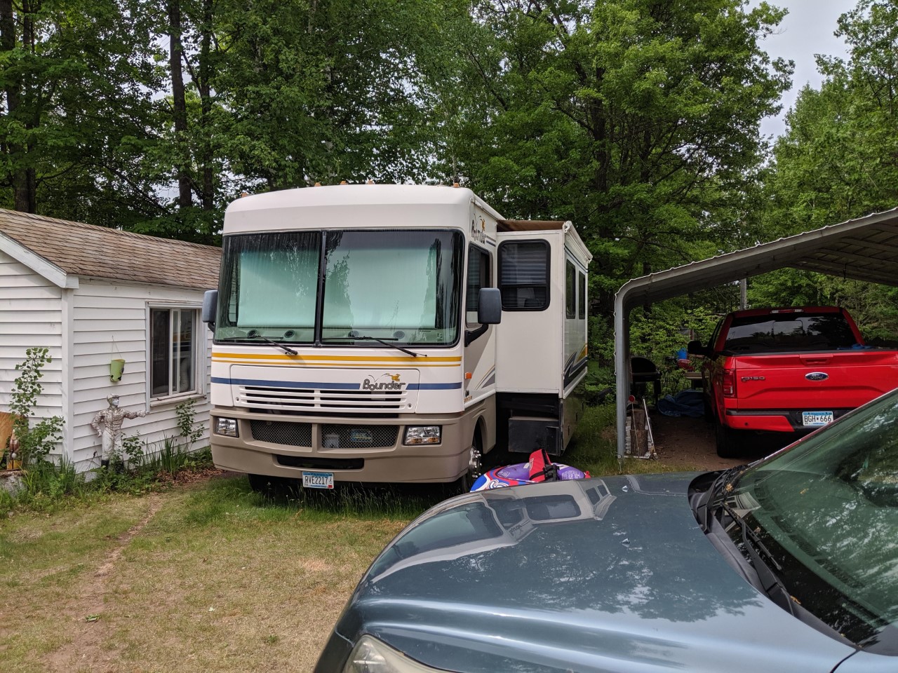 2004 Fleetwood Bounder Class A