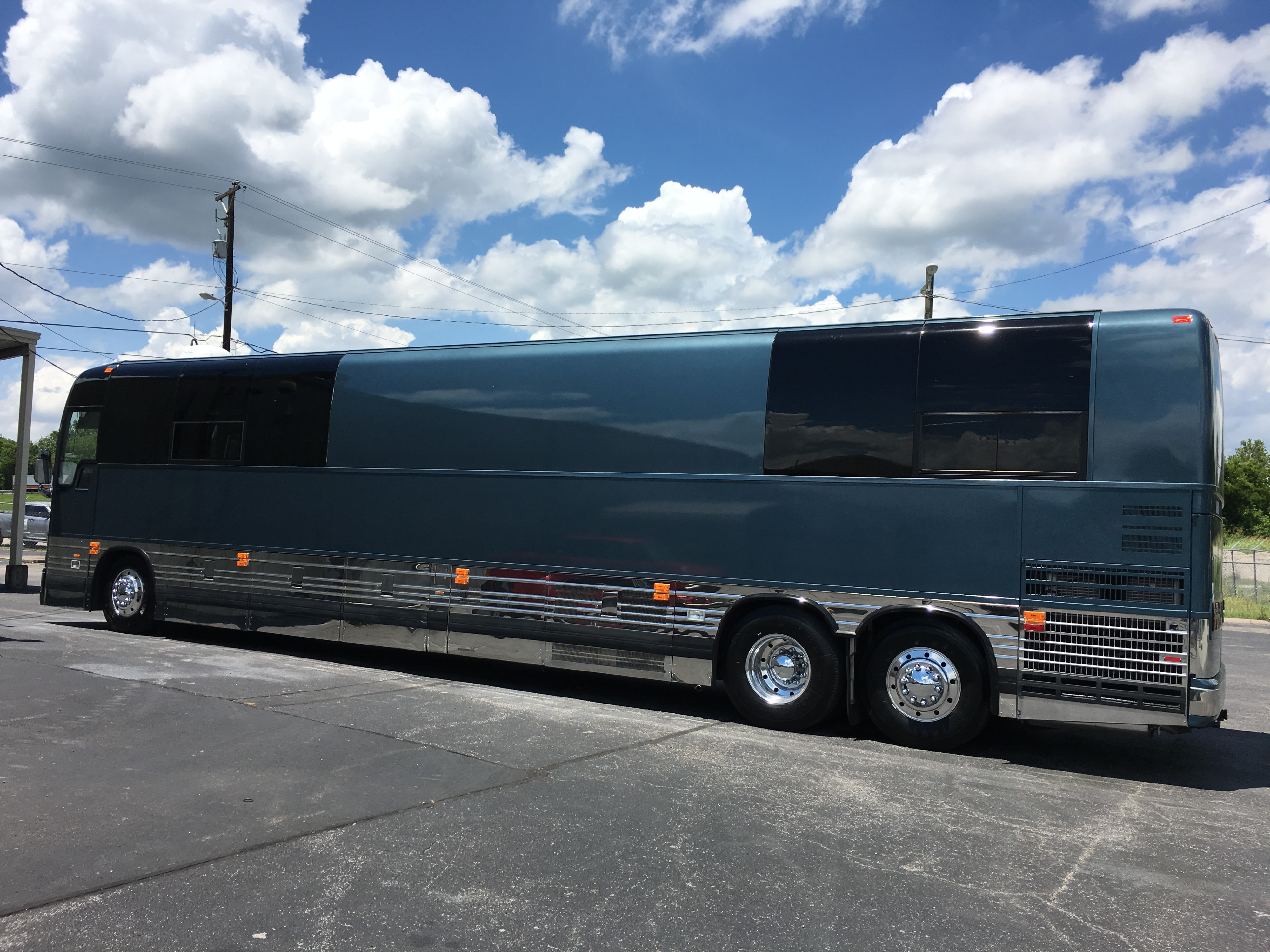 prevost tour bus interior