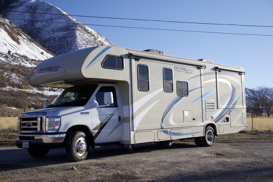 HARVI the RV! Thor Freedom Elite