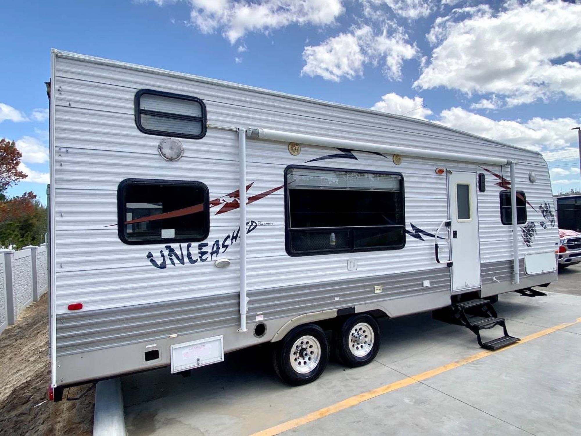 2010 Palomino Puma Unleashed Toy Hauler