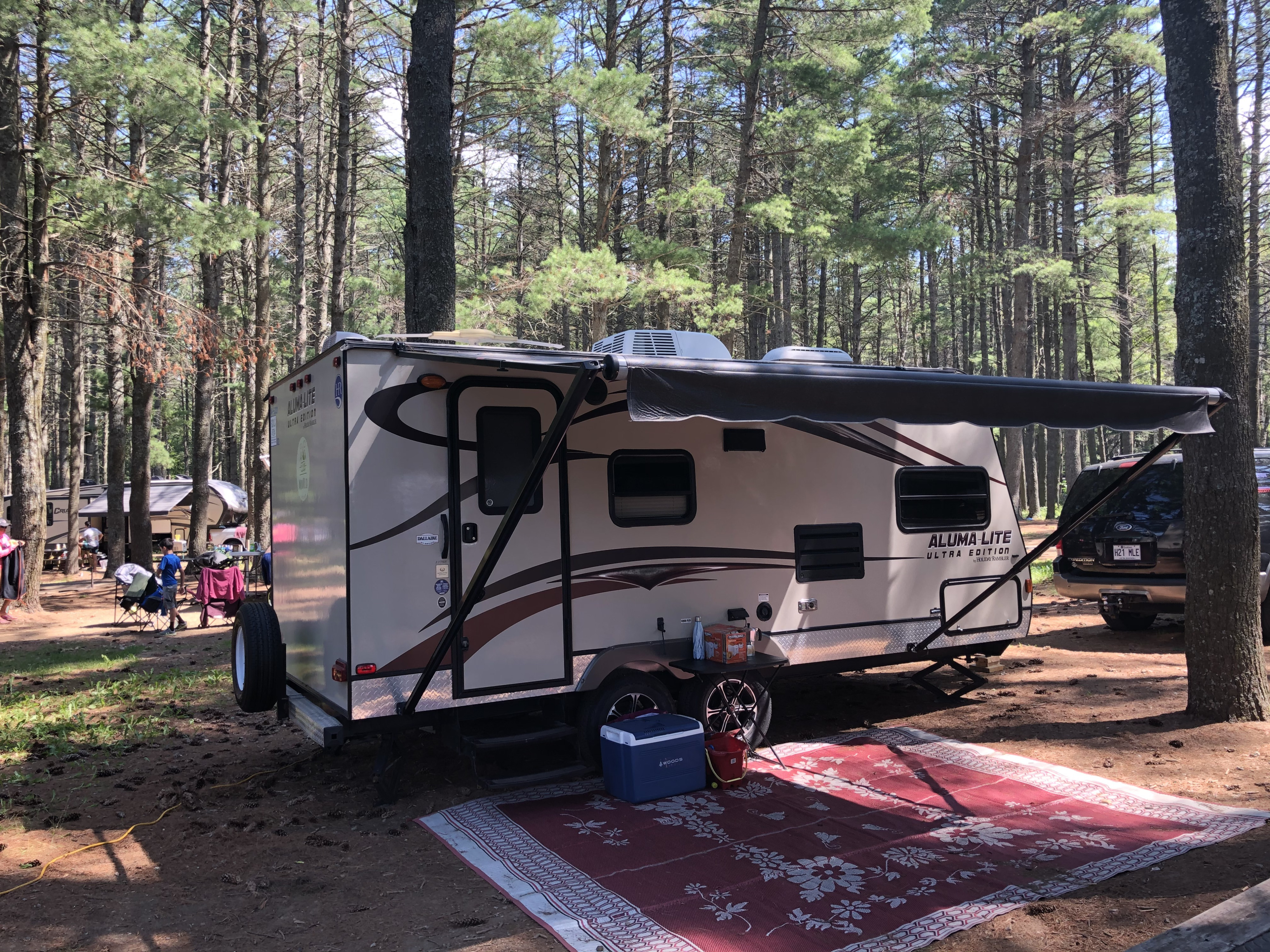 2013 Holiday Rambler Aluma-Lite Caravane Rental in Richelieu, QC