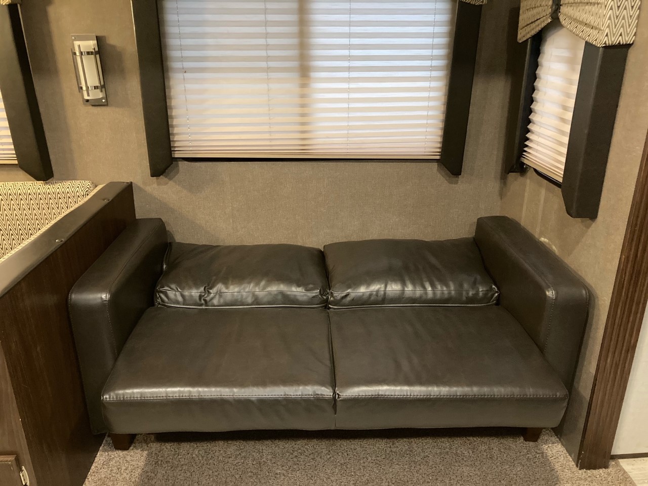 Travel trailer RV Rental 