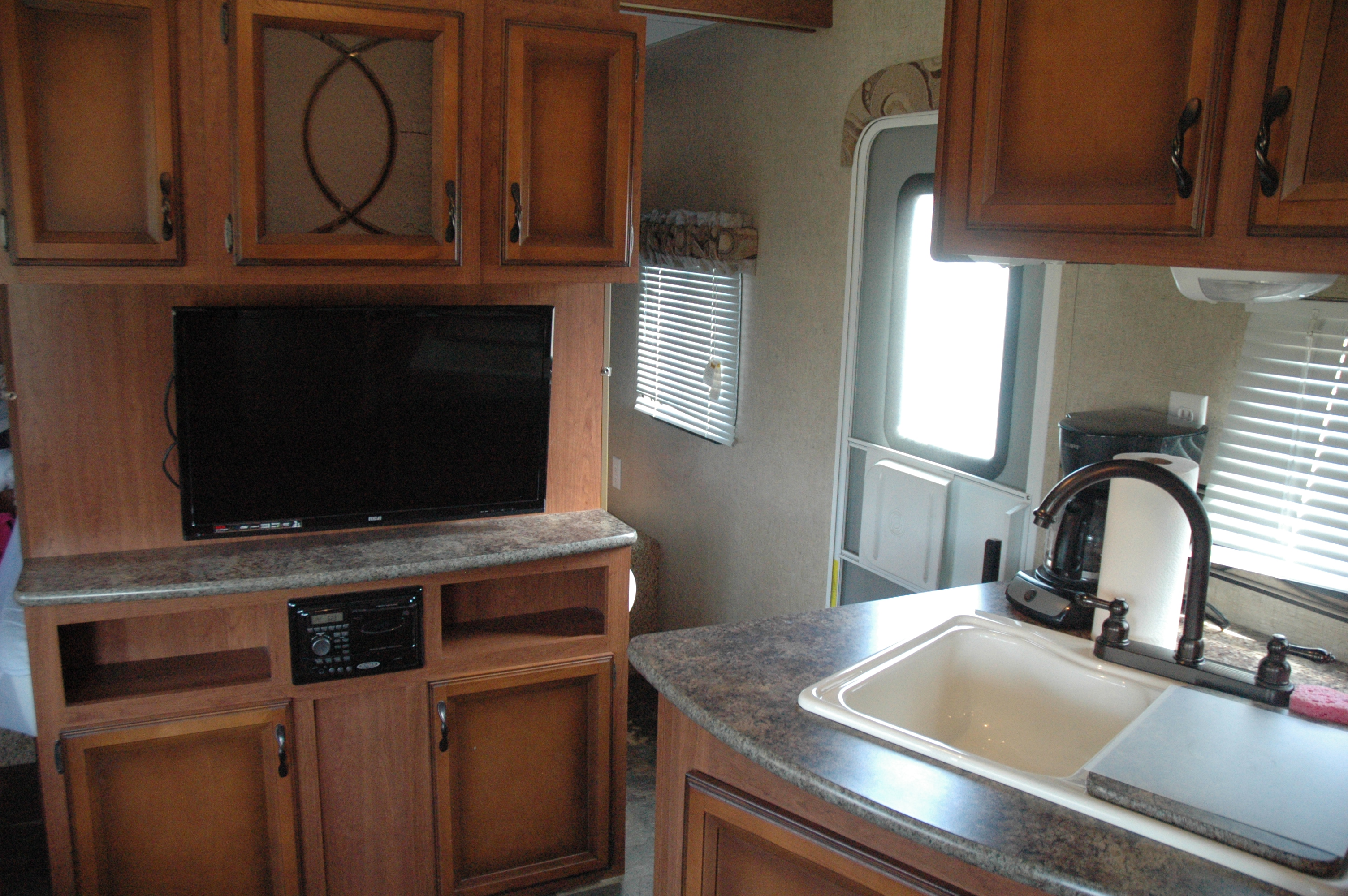 Travel trailer RV Rental 