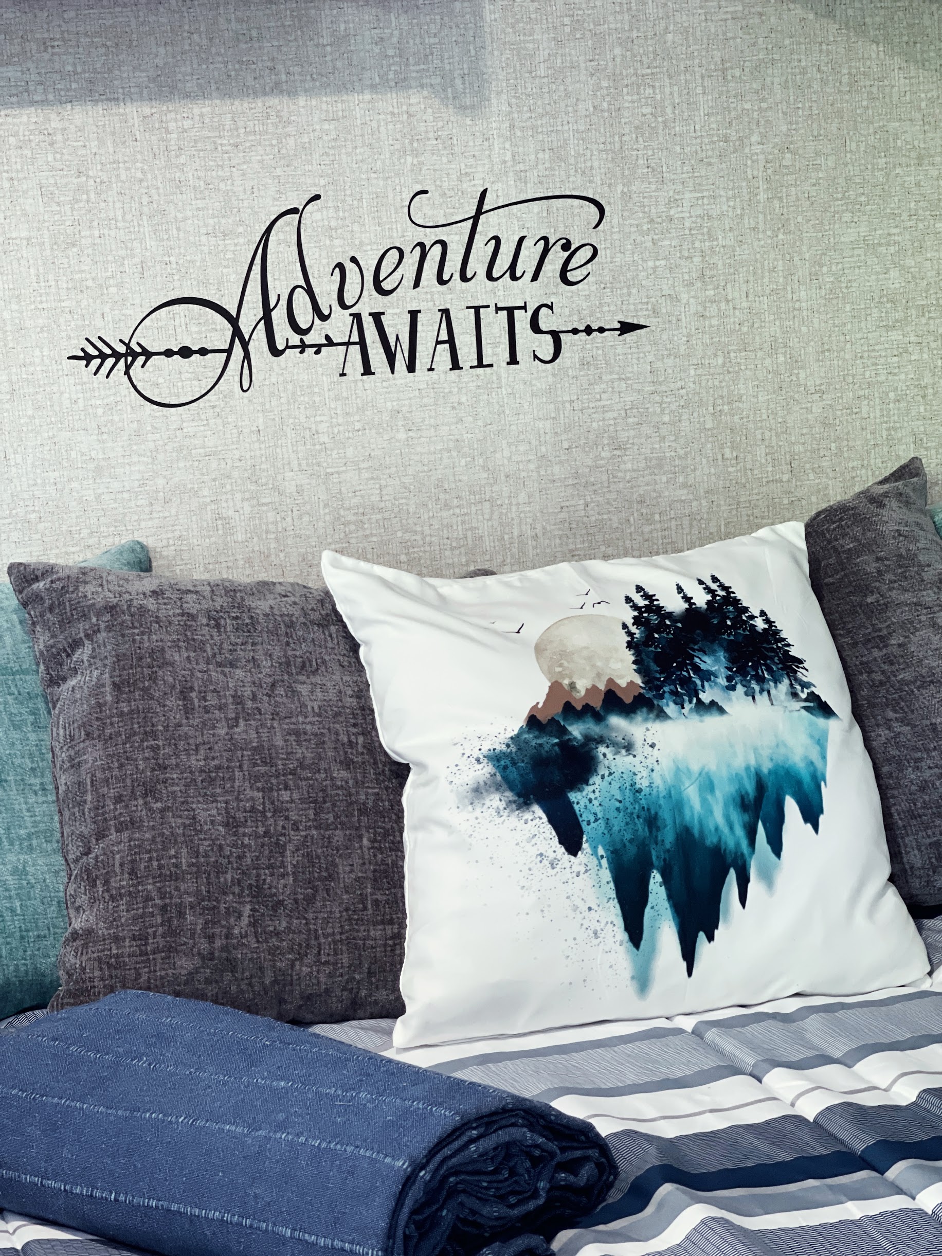 Everything is thought out  to the details . Other Other 2021