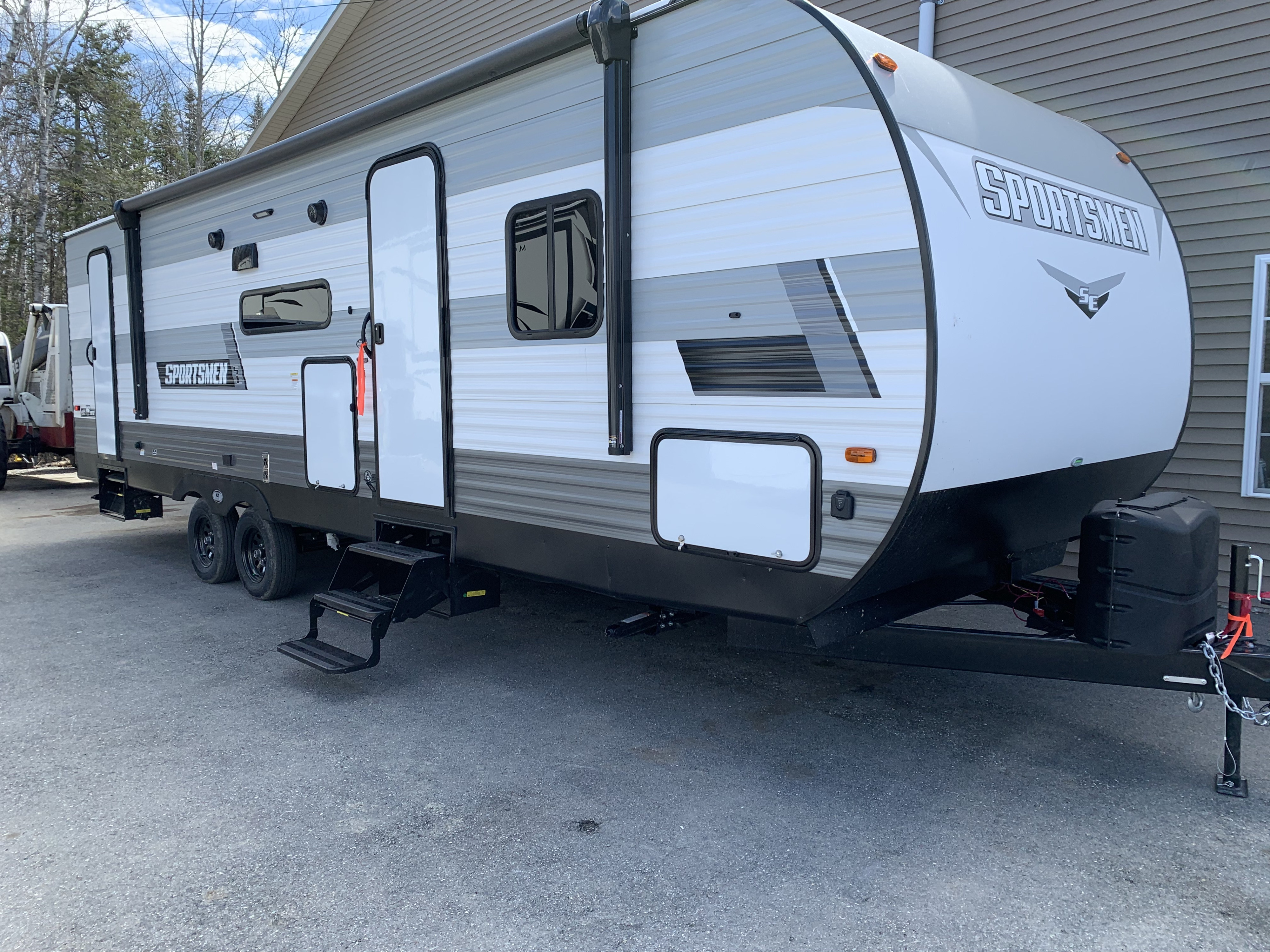2021 26' Sportsman