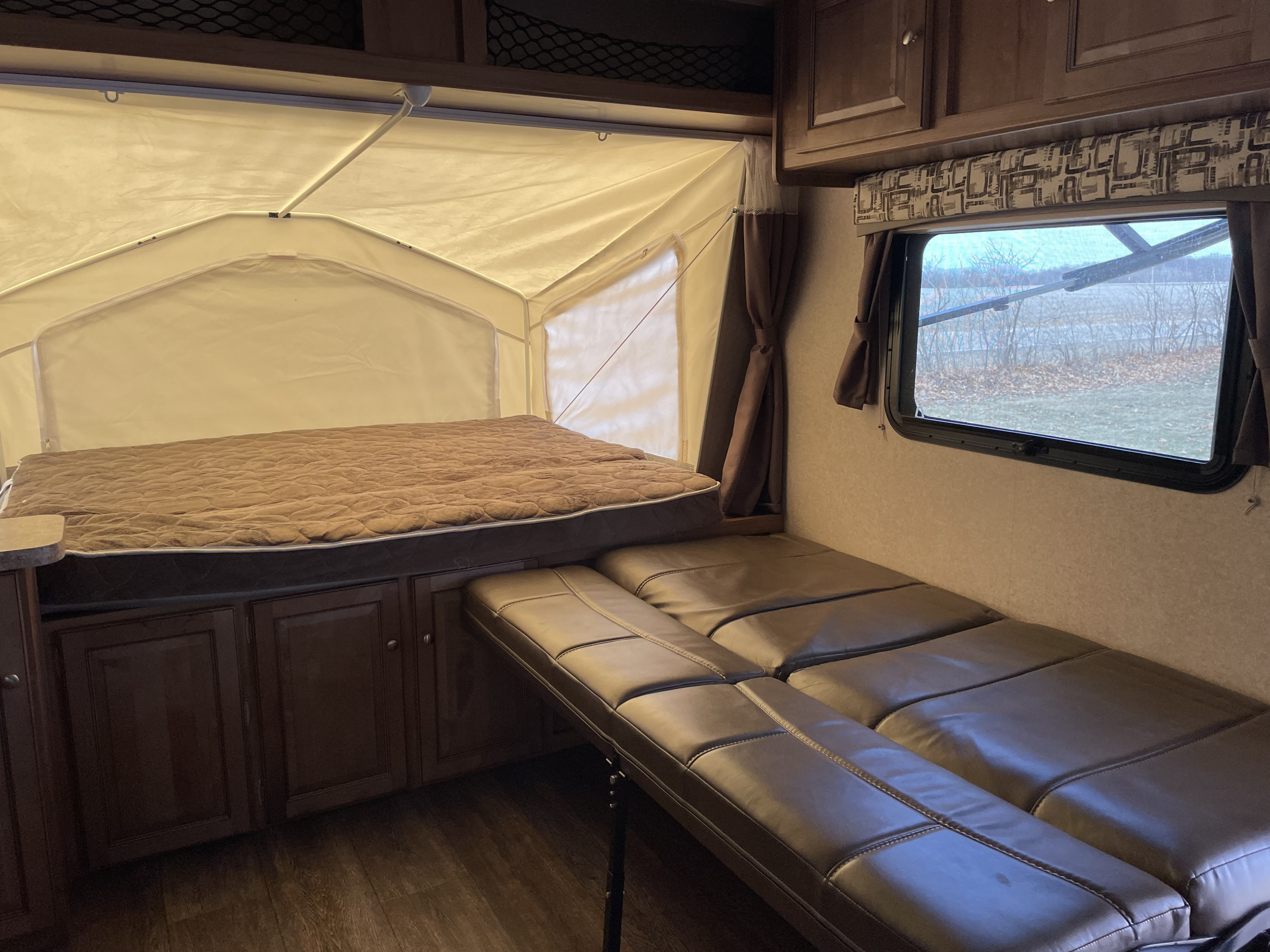 Travel trailer RV Rental 