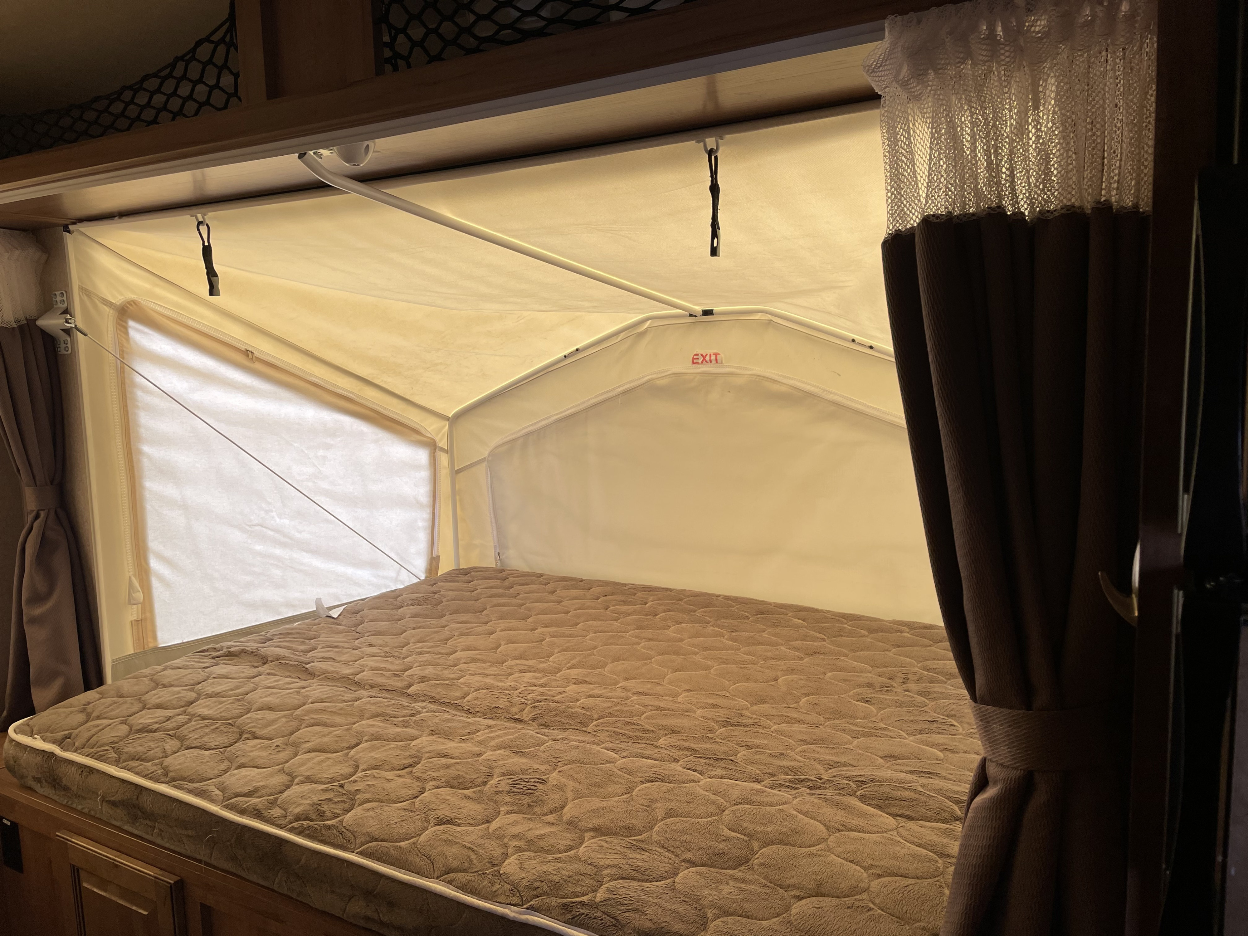 Travel trailer RV Rental 