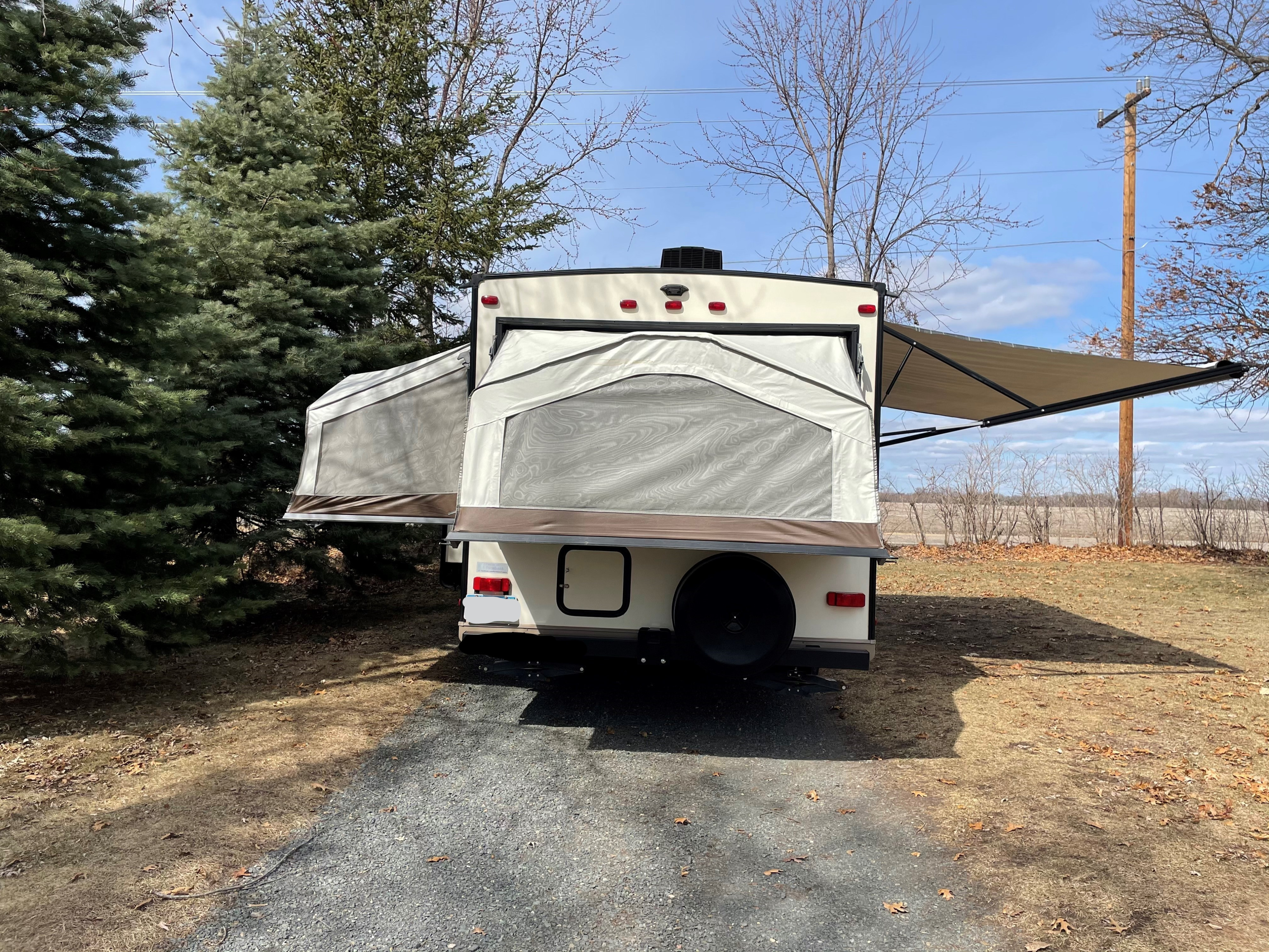 Travel trailer RV Rental 